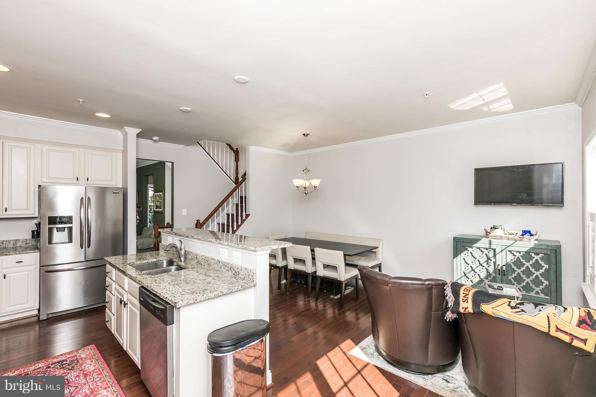 CAMDEN CROSSING - Residential