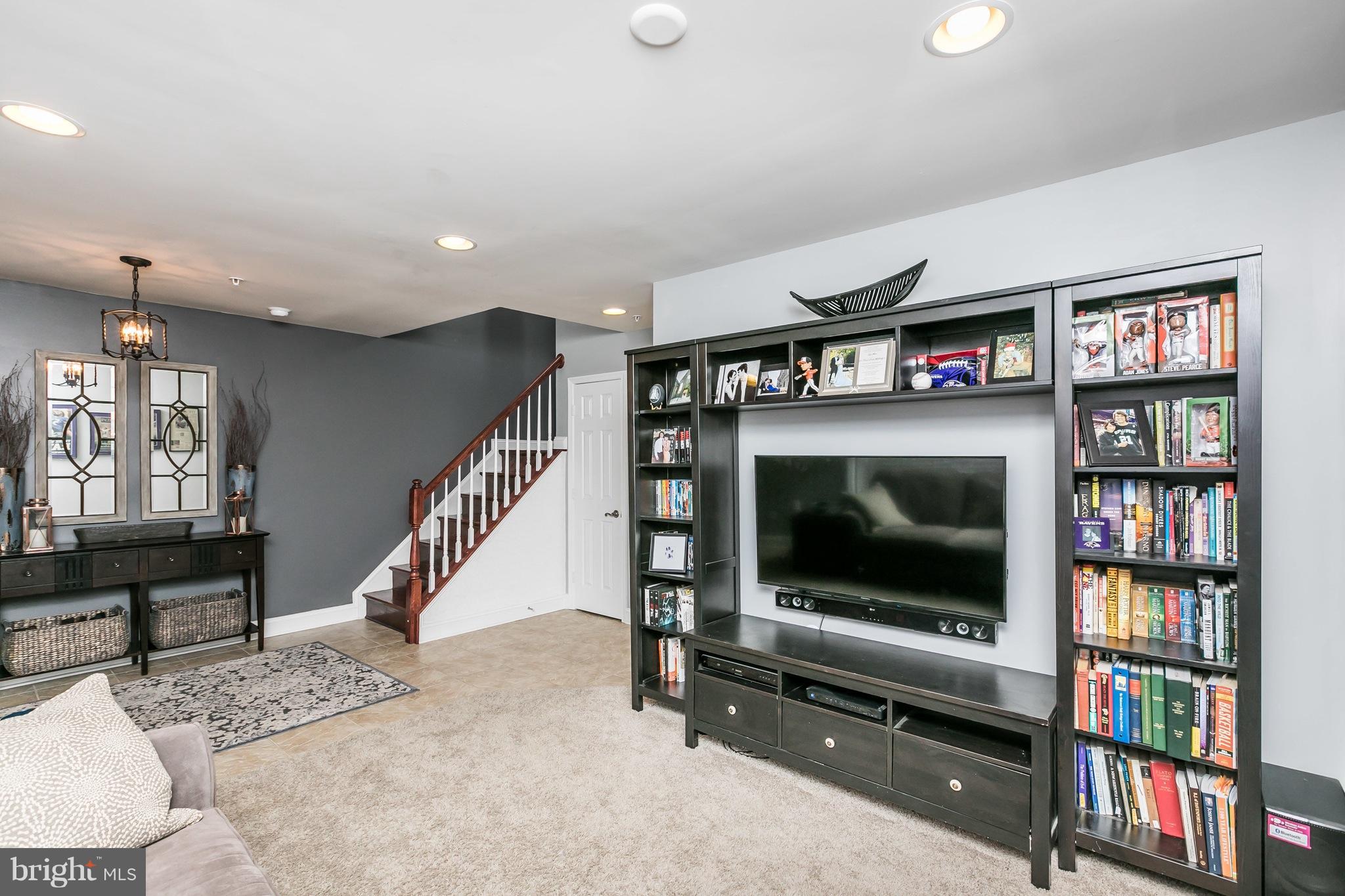 CAMDEN CROSSING - Residential