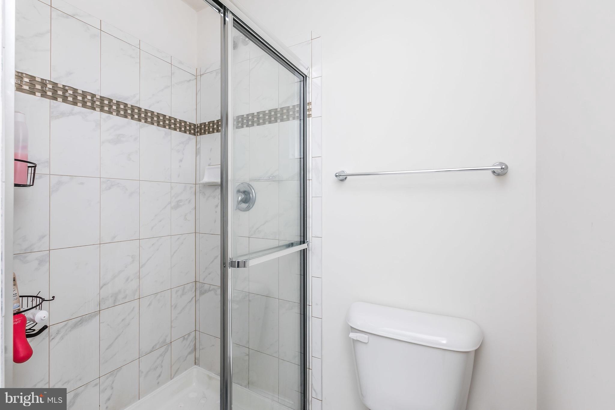 CAMDEN CROSSING - Residential