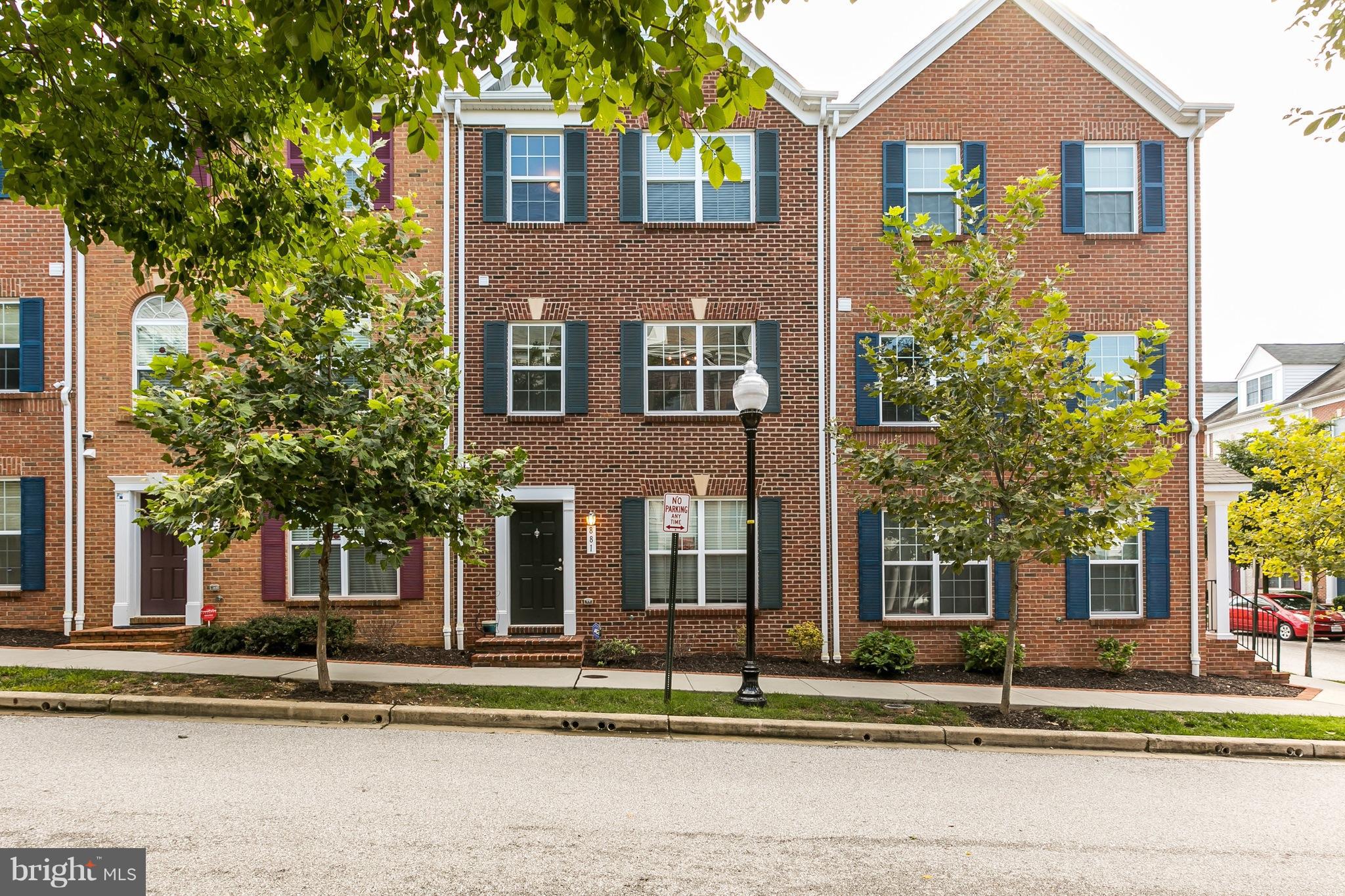 CAMDEN CROSSING - Residential