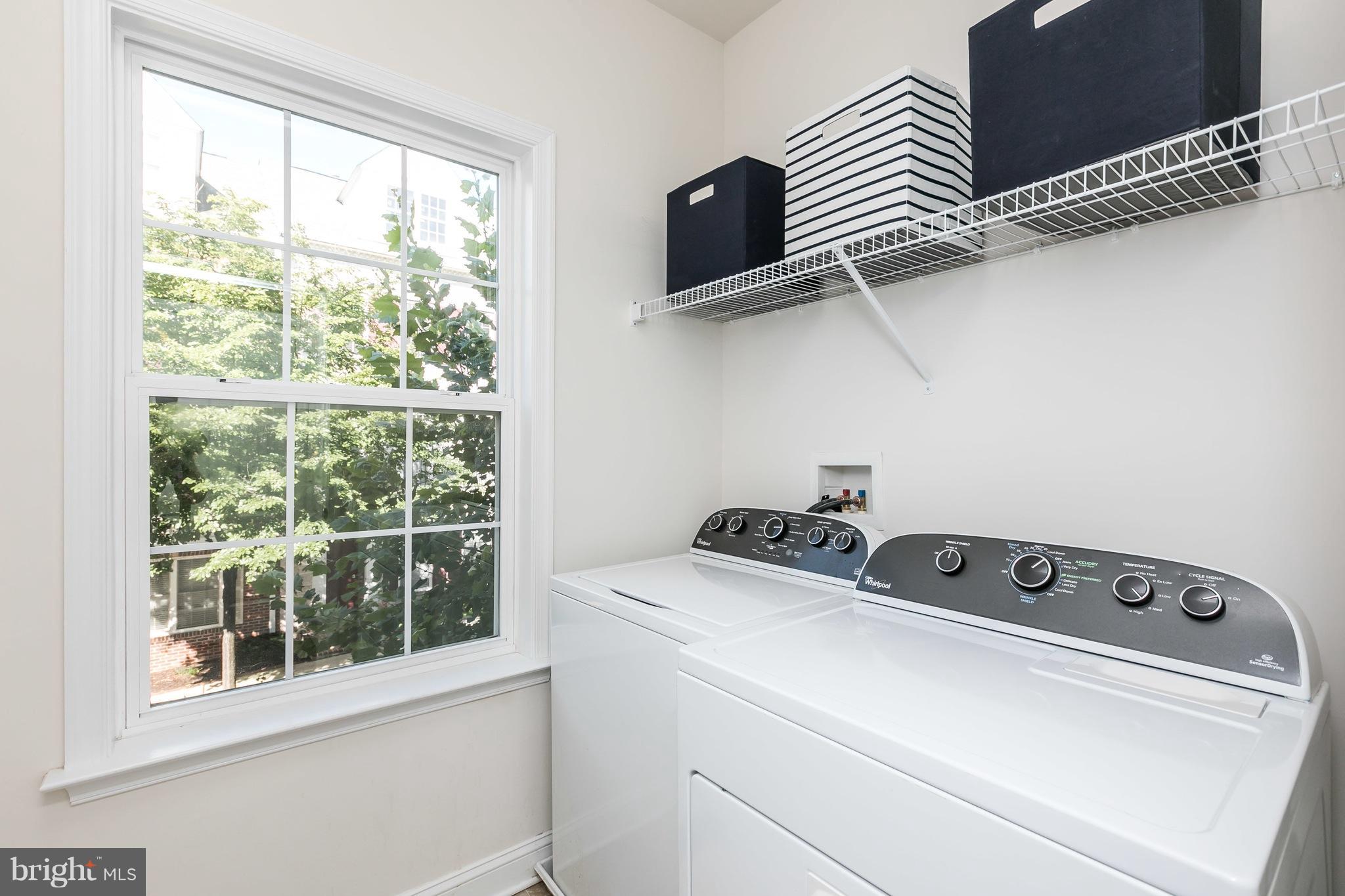 CAMDEN CROSSING - Residential