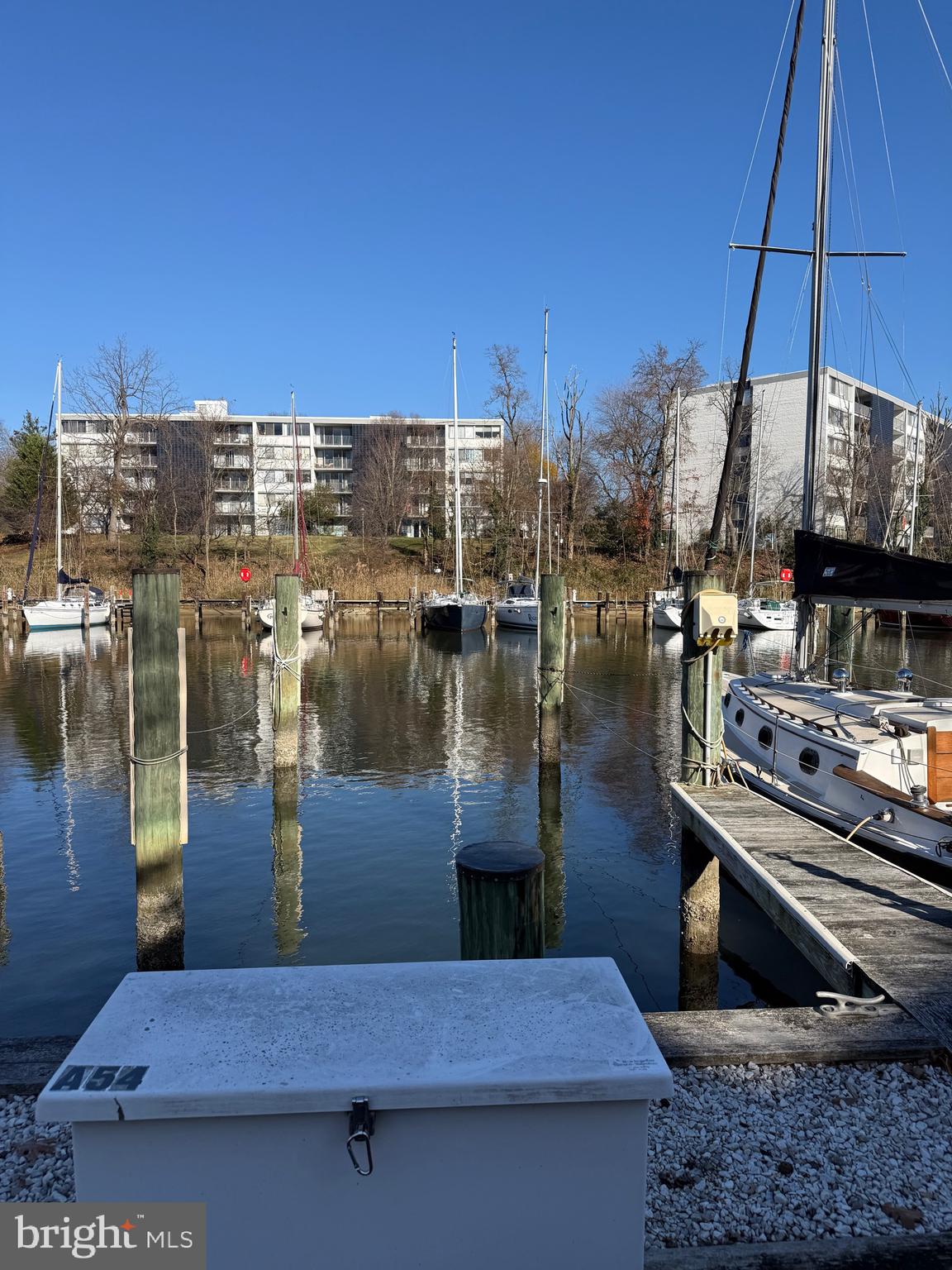 SEVERN HOUSE - Residential