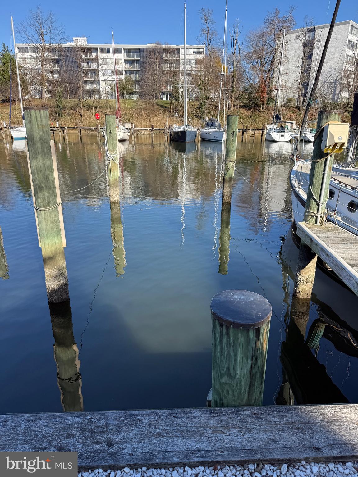 SEVERN HOUSE - Residential