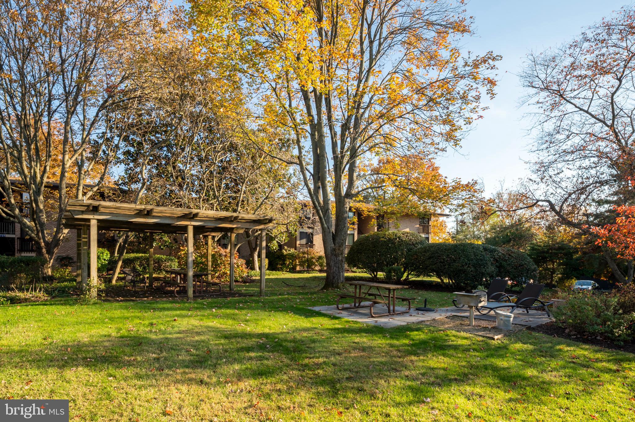 SEVERN HOUSE - Residential