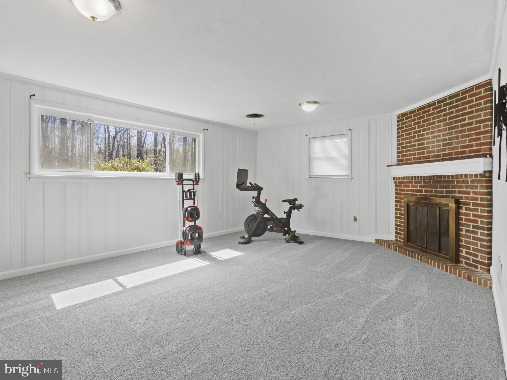 BRINKLEY MANOR - Residential