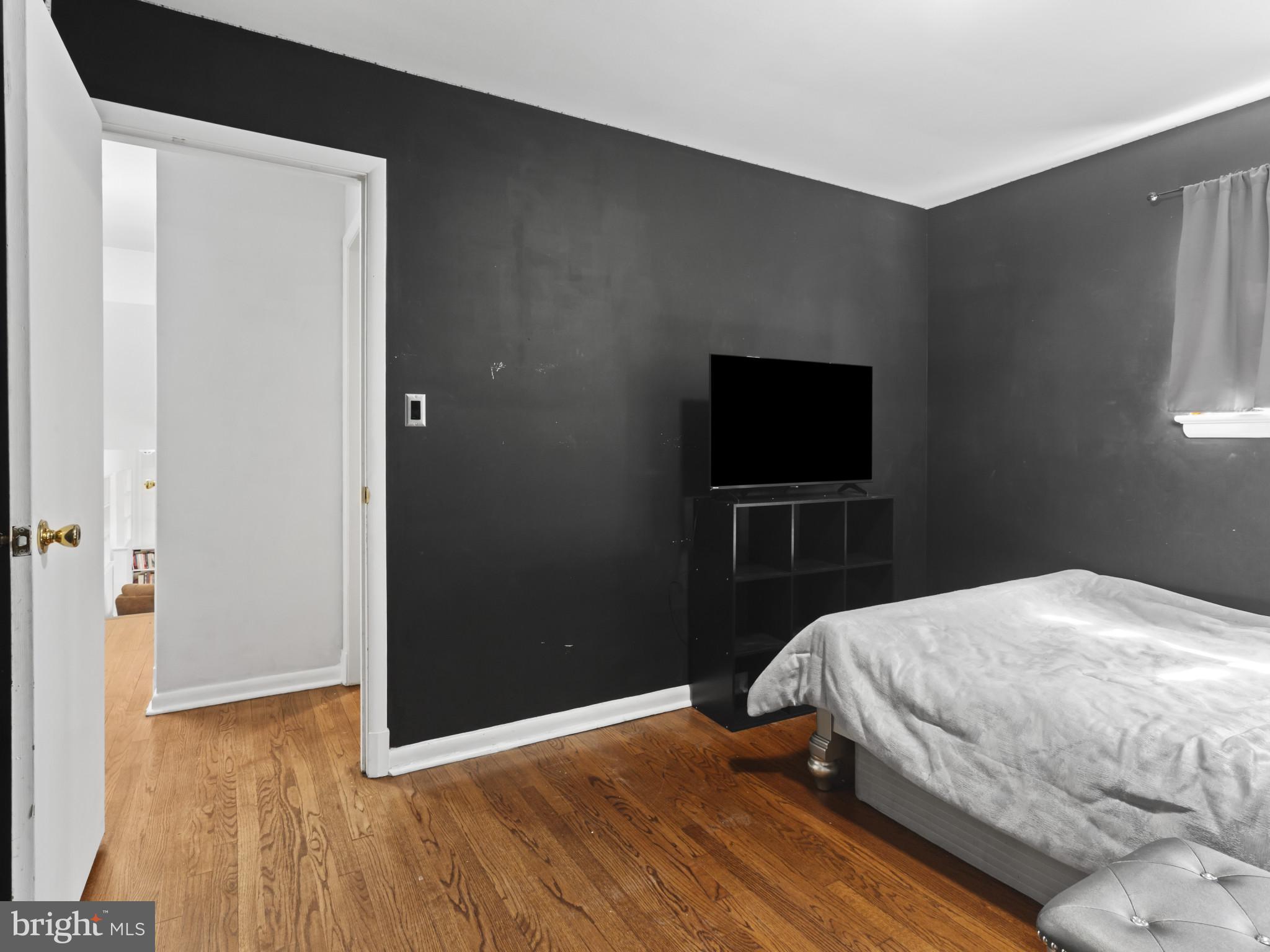 BRINKLEY MANOR - Residential