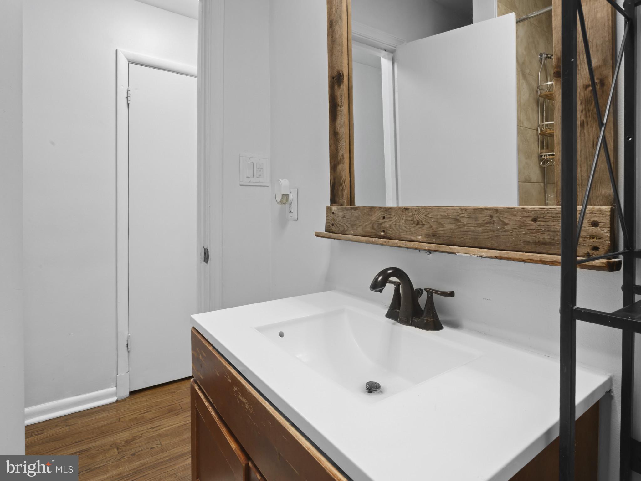 BRINKLEY MANOR - Residential