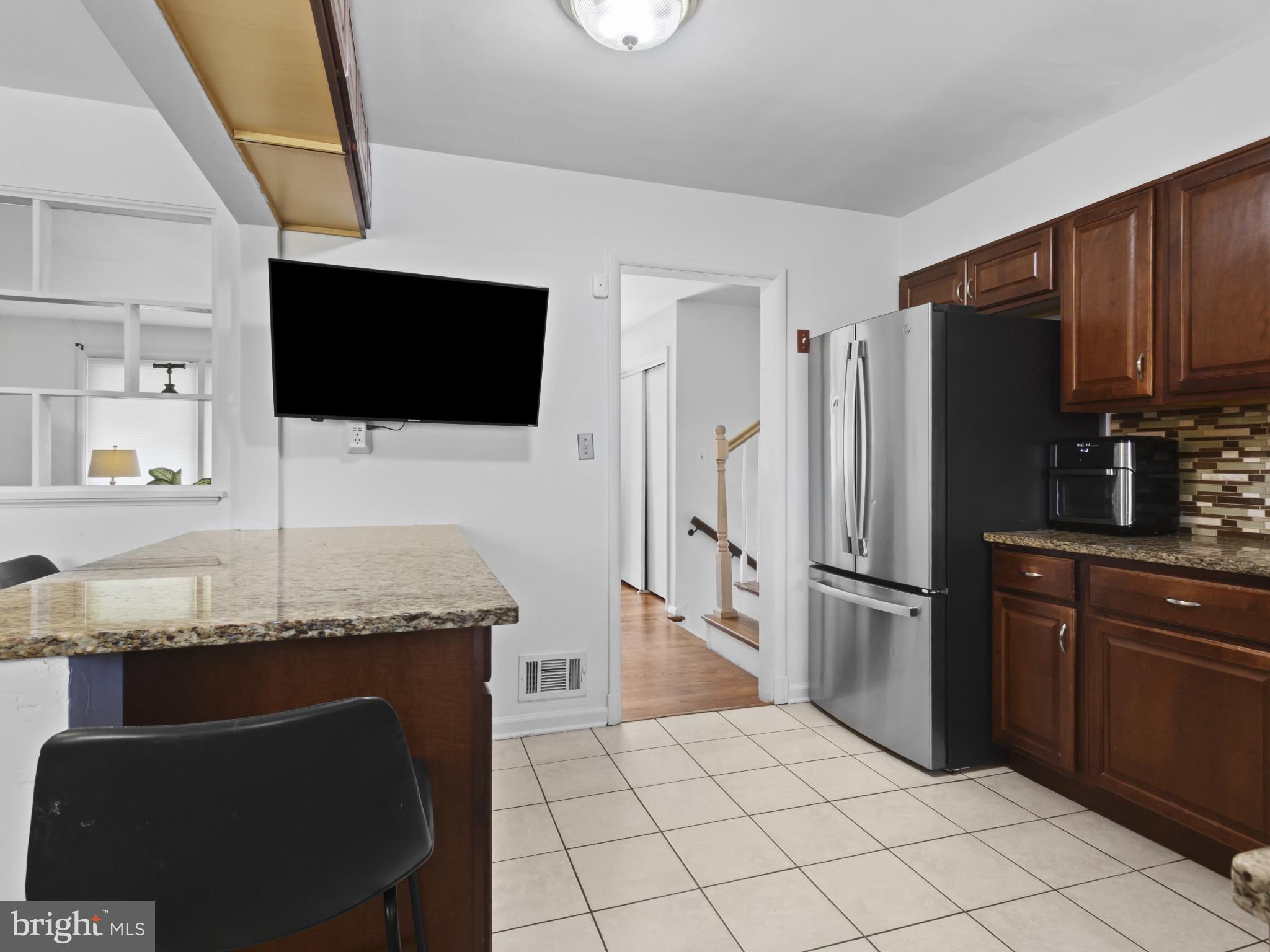 BRINKLEY MANOR - Residential