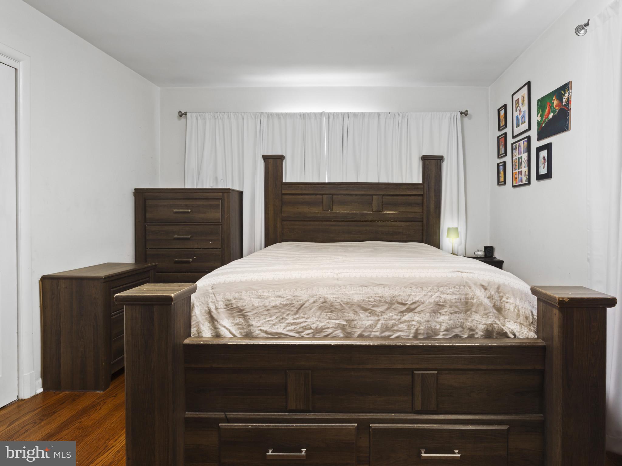 BRINKLEY MANOR - Residential