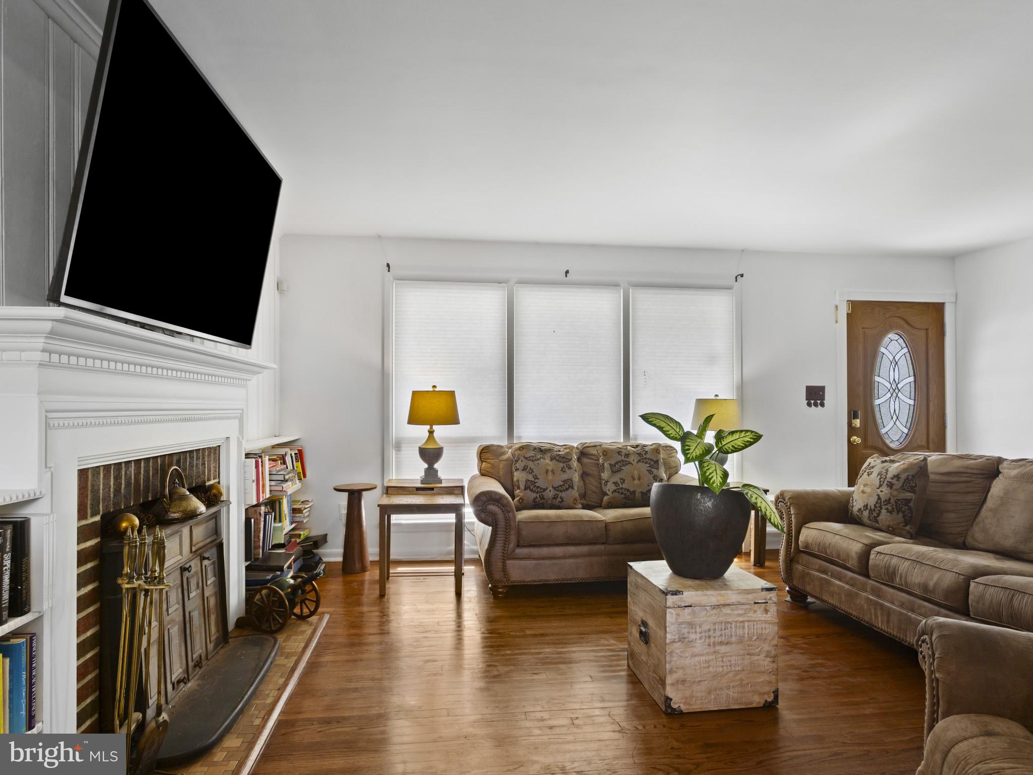 BRINKLEY MANOR - Residential