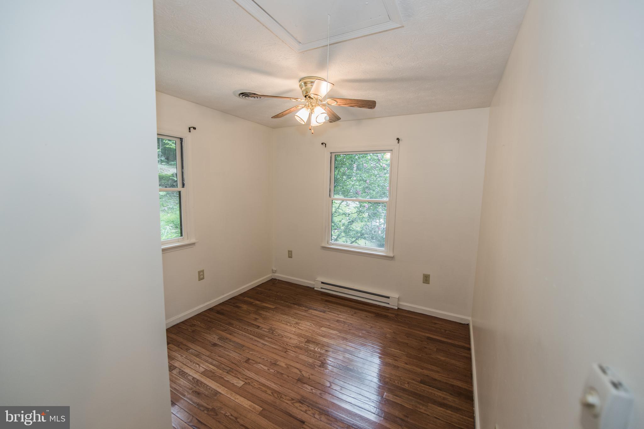 ROUSE MT - Residential