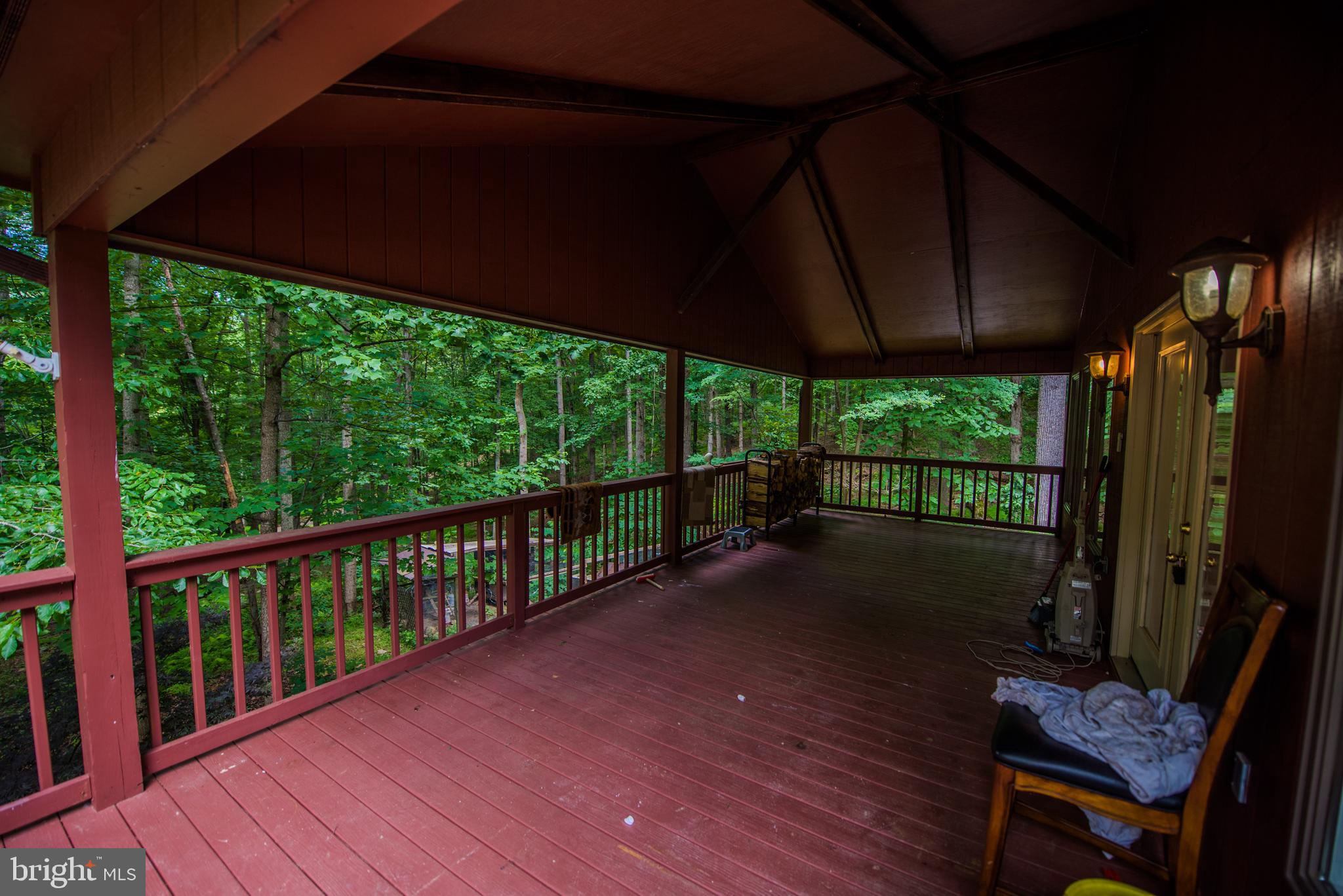 ROUSE MT - Residential