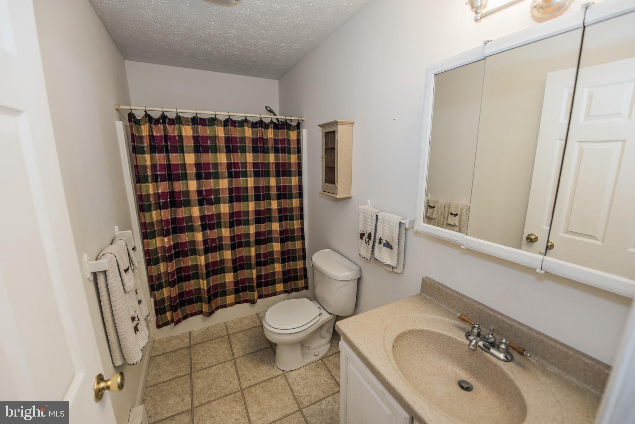 ROUSE MT - Residential