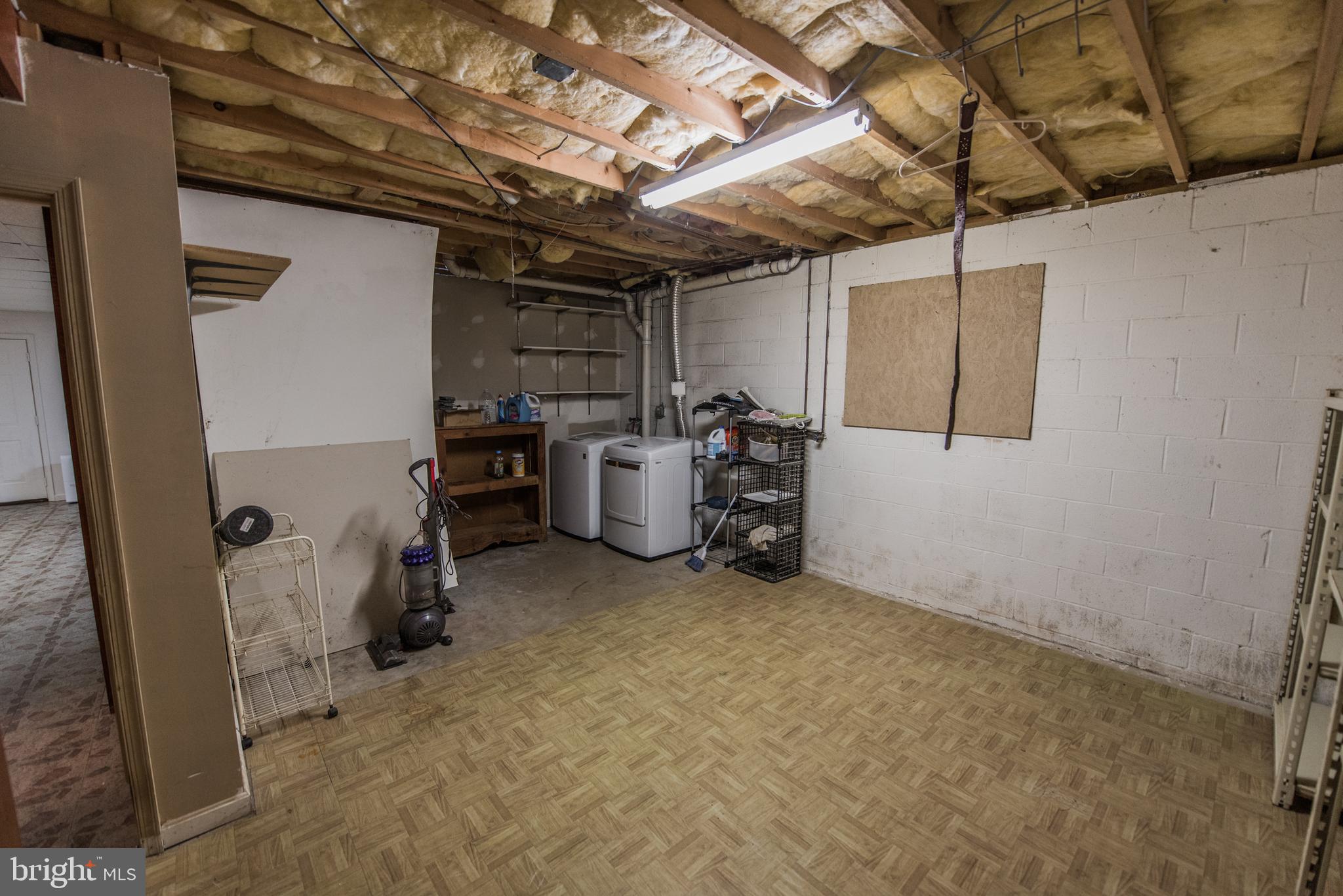 ROUSE MT - Residential