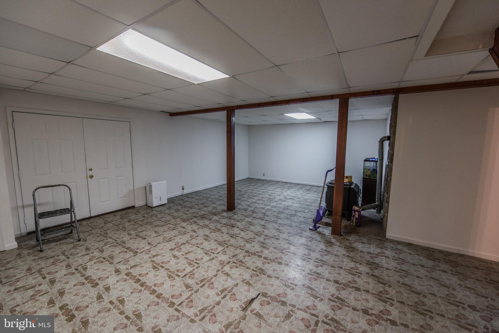 ROUSE MT - Residential