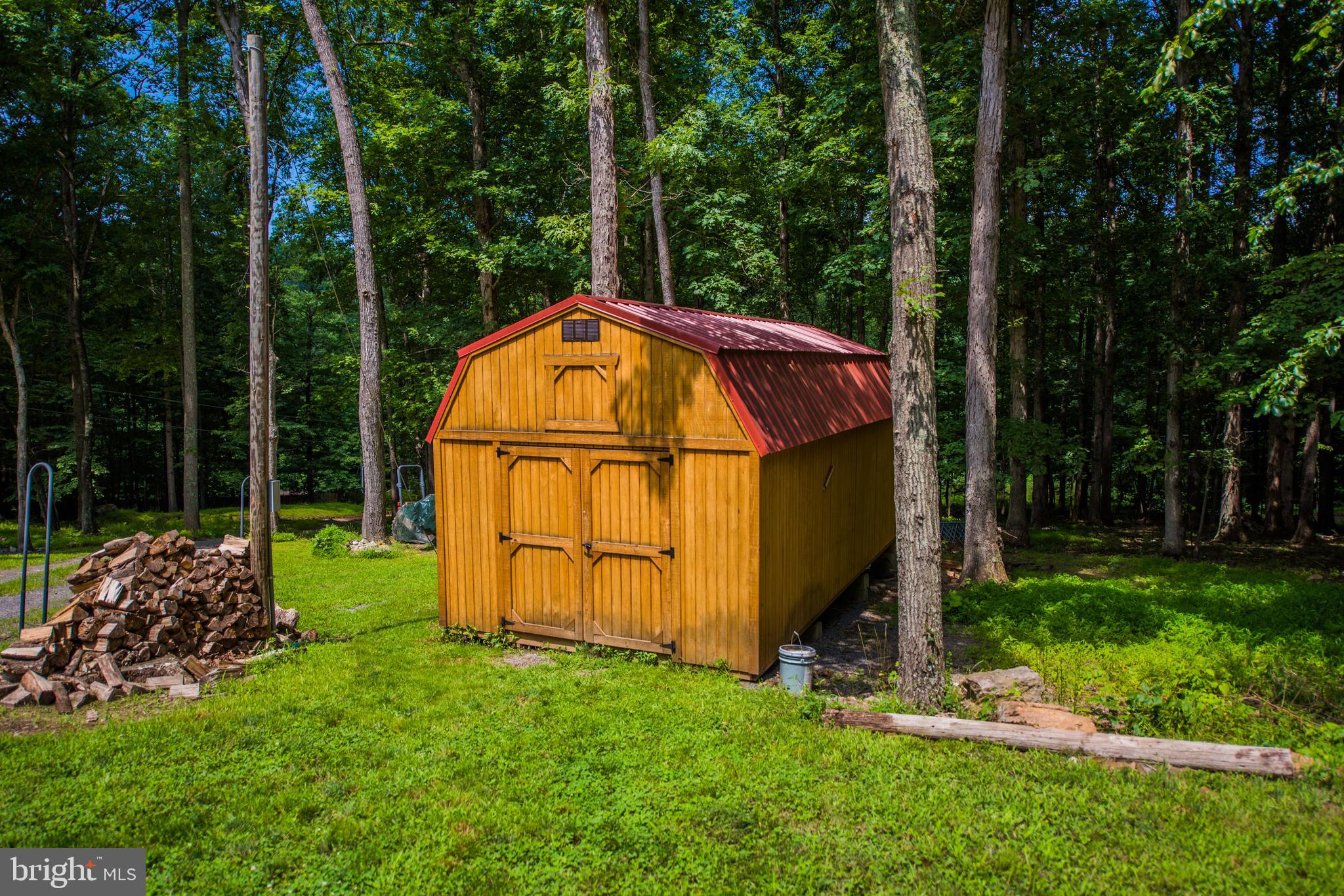 ROUSE MT - Residential