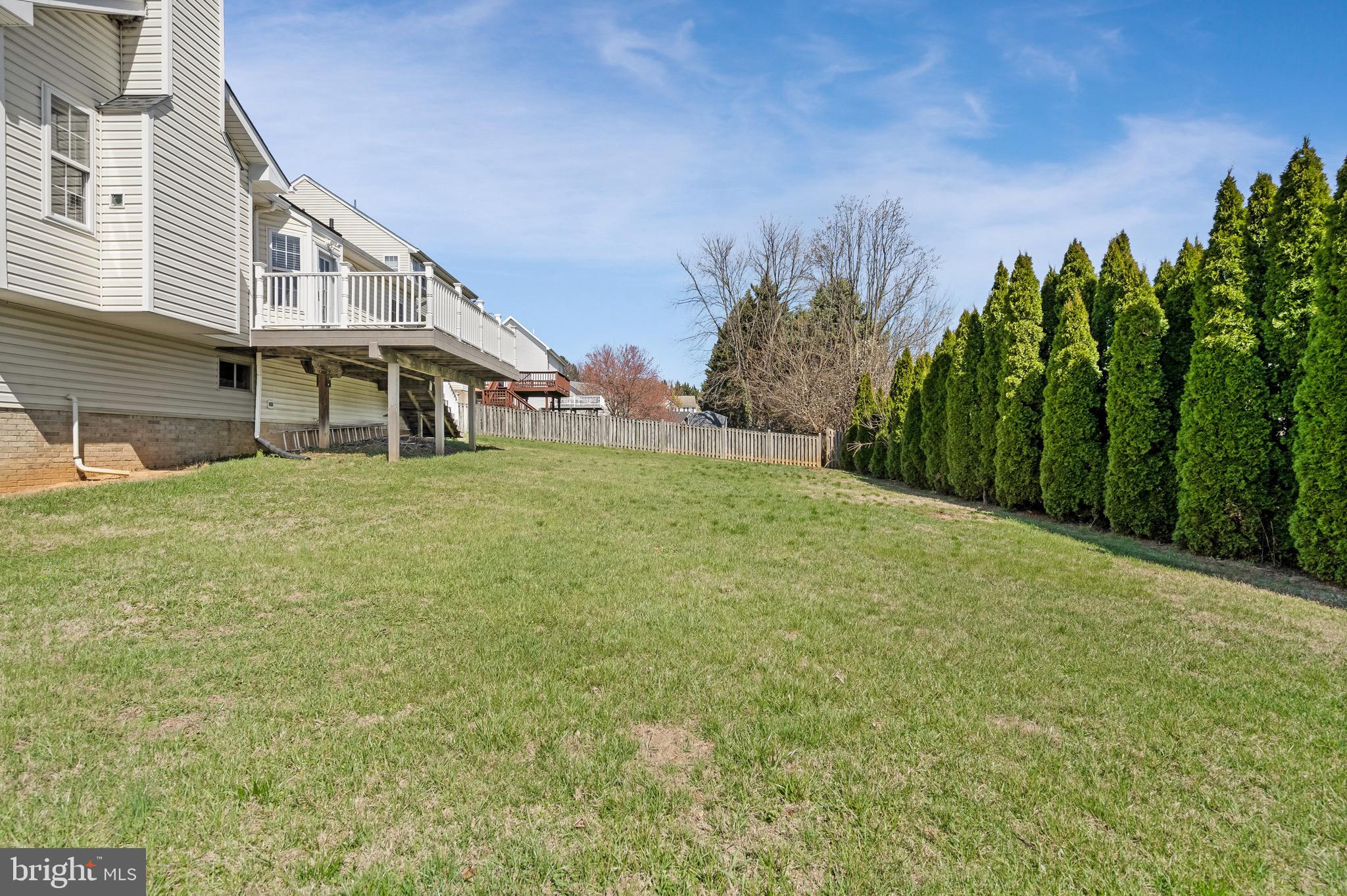 LAUREL RIDGE - Residential