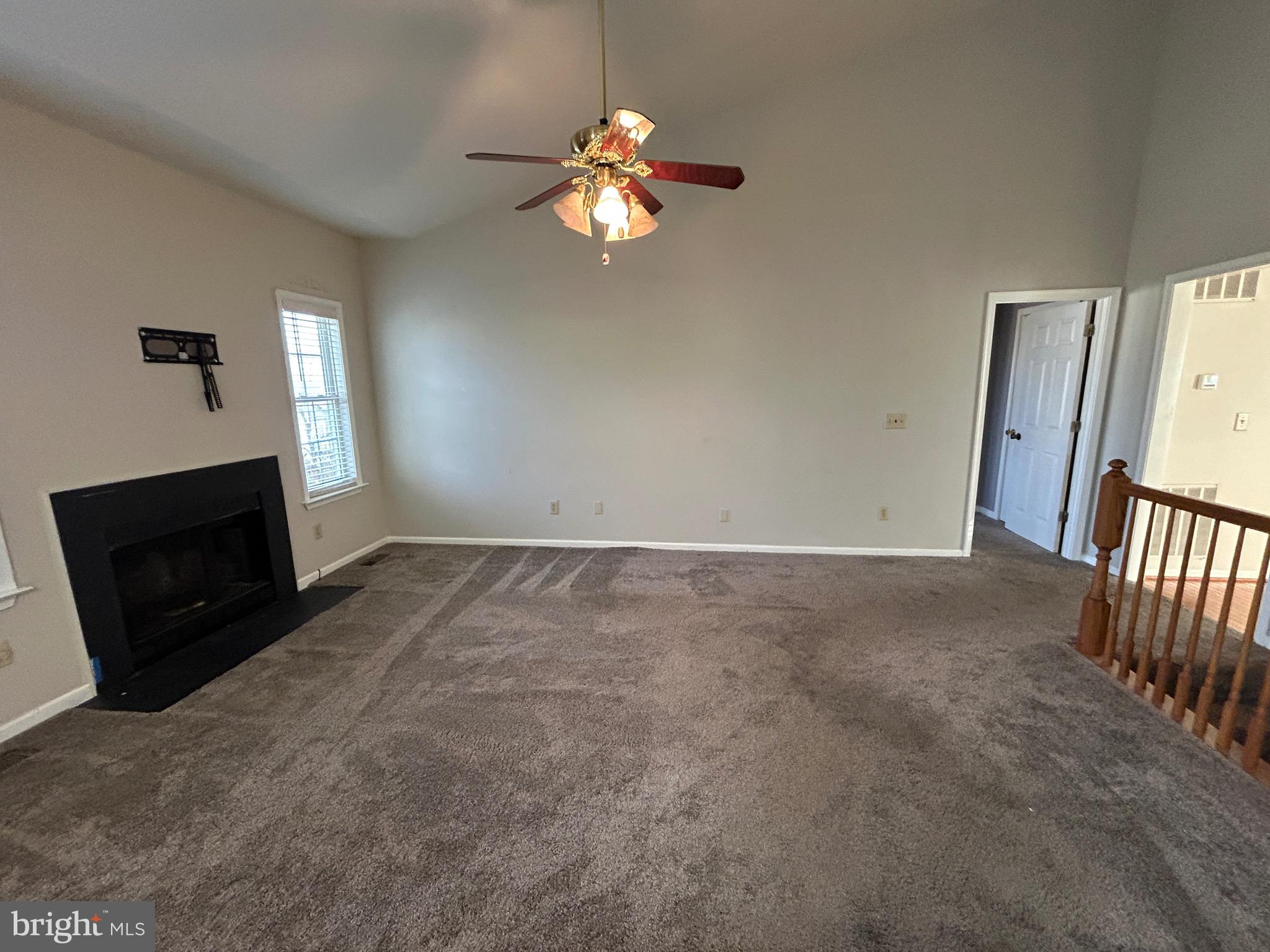 LAUREL RIDGE - Residential