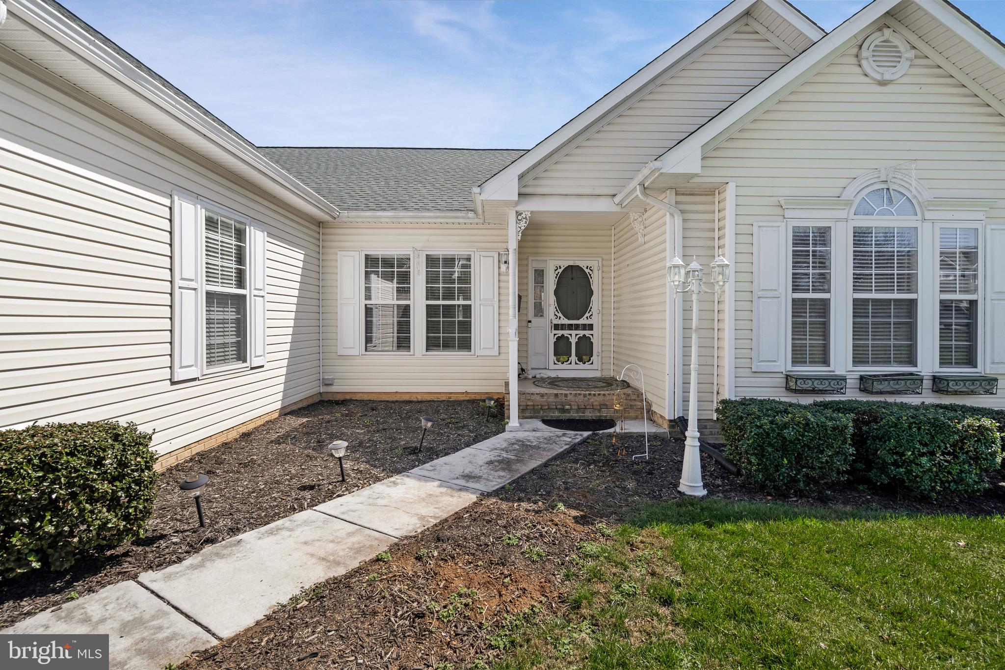 LAUREL RIDGE - Residential