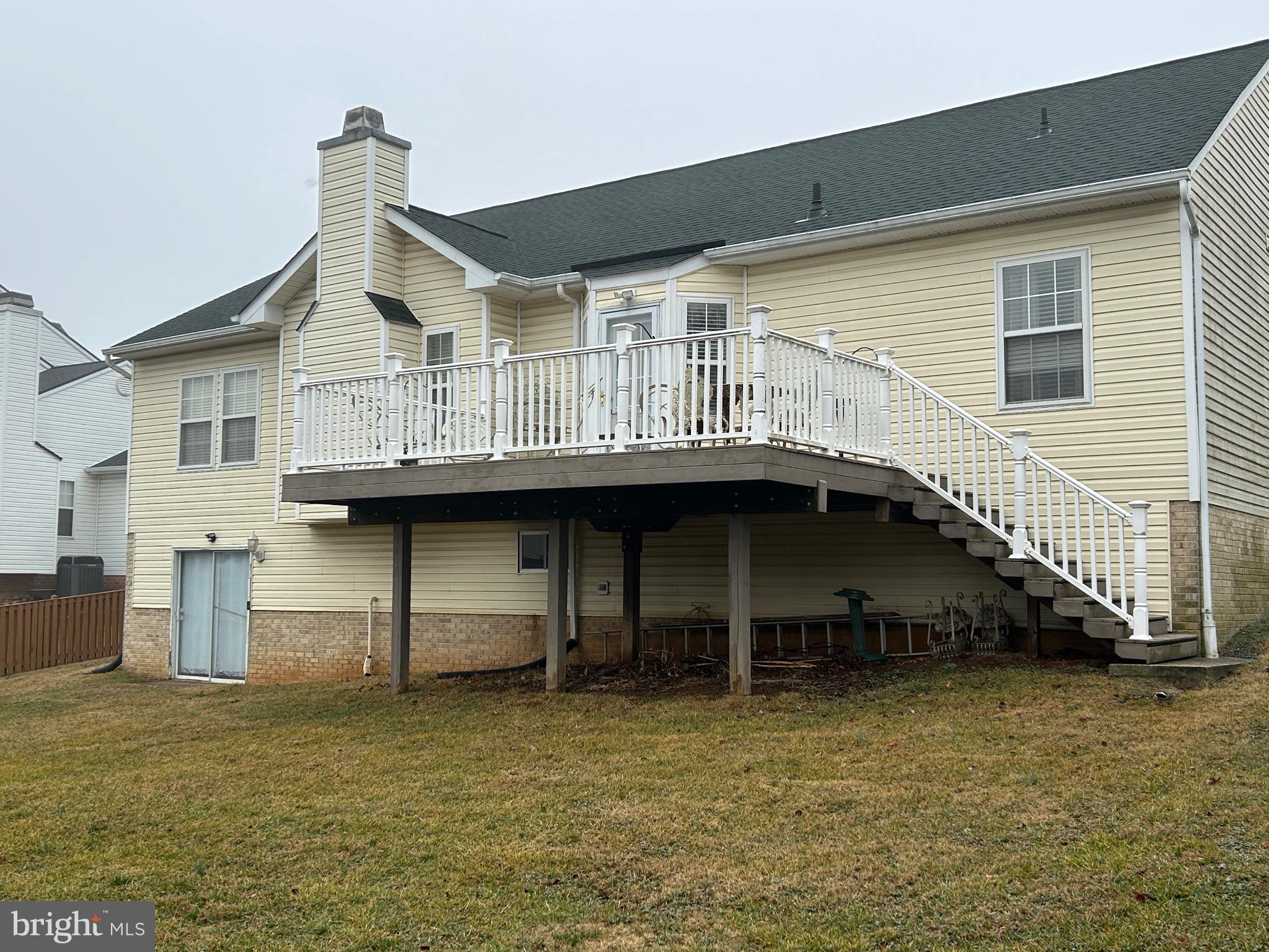 LAUREL RIDGE - Residential