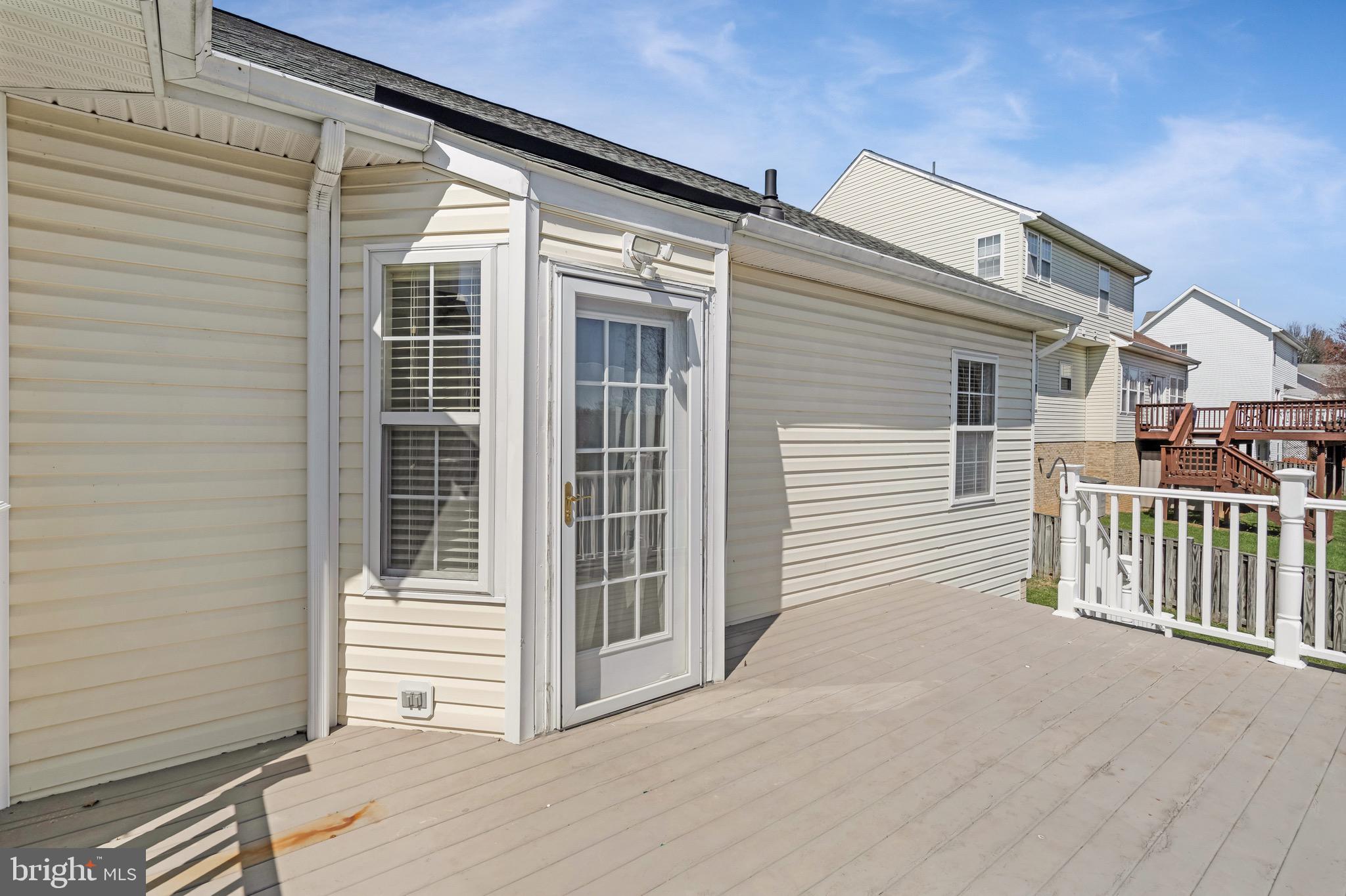 LAUREL RIDGE - Residential