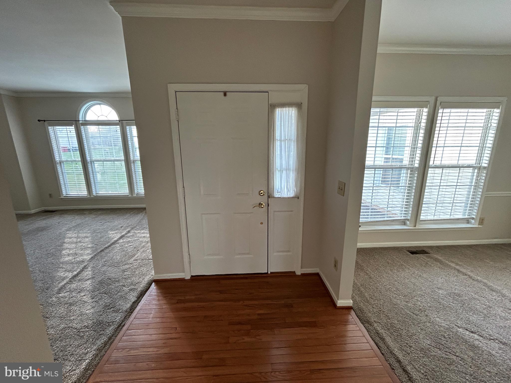 LAUREL RIDGE - Residential