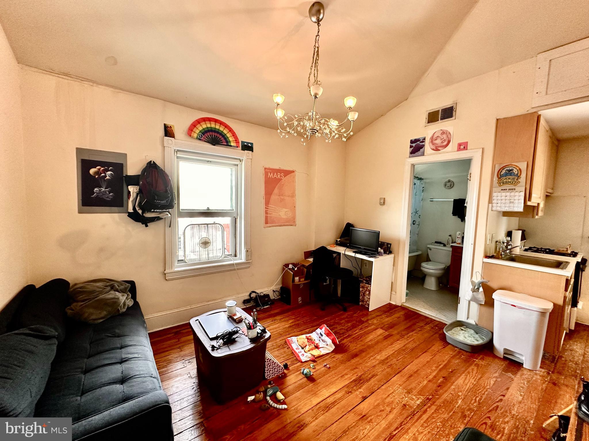 Chic studio apartment in historic Germantown available July 1. Hardwood floors and exposed brick. Lofted bed area with skylight. Lots of natural light. Laundry in building. Tenant pays gas and electric. Cat friendly with no added fee! First, last and one month security due at lease signing. . Reach out for the video tour, showings, applications. Good credit and verifiable income required.