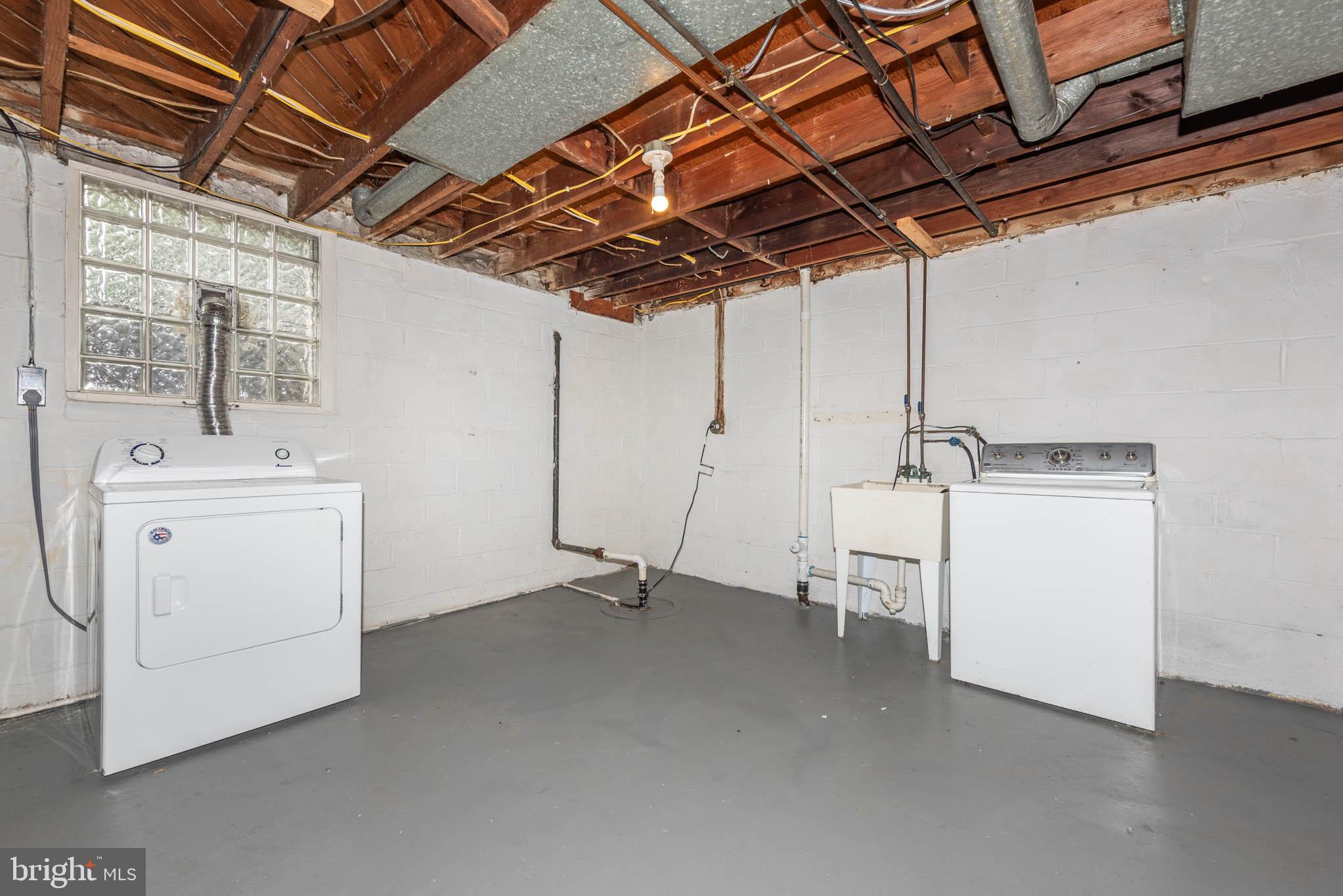 CHARLESMONT - Residential