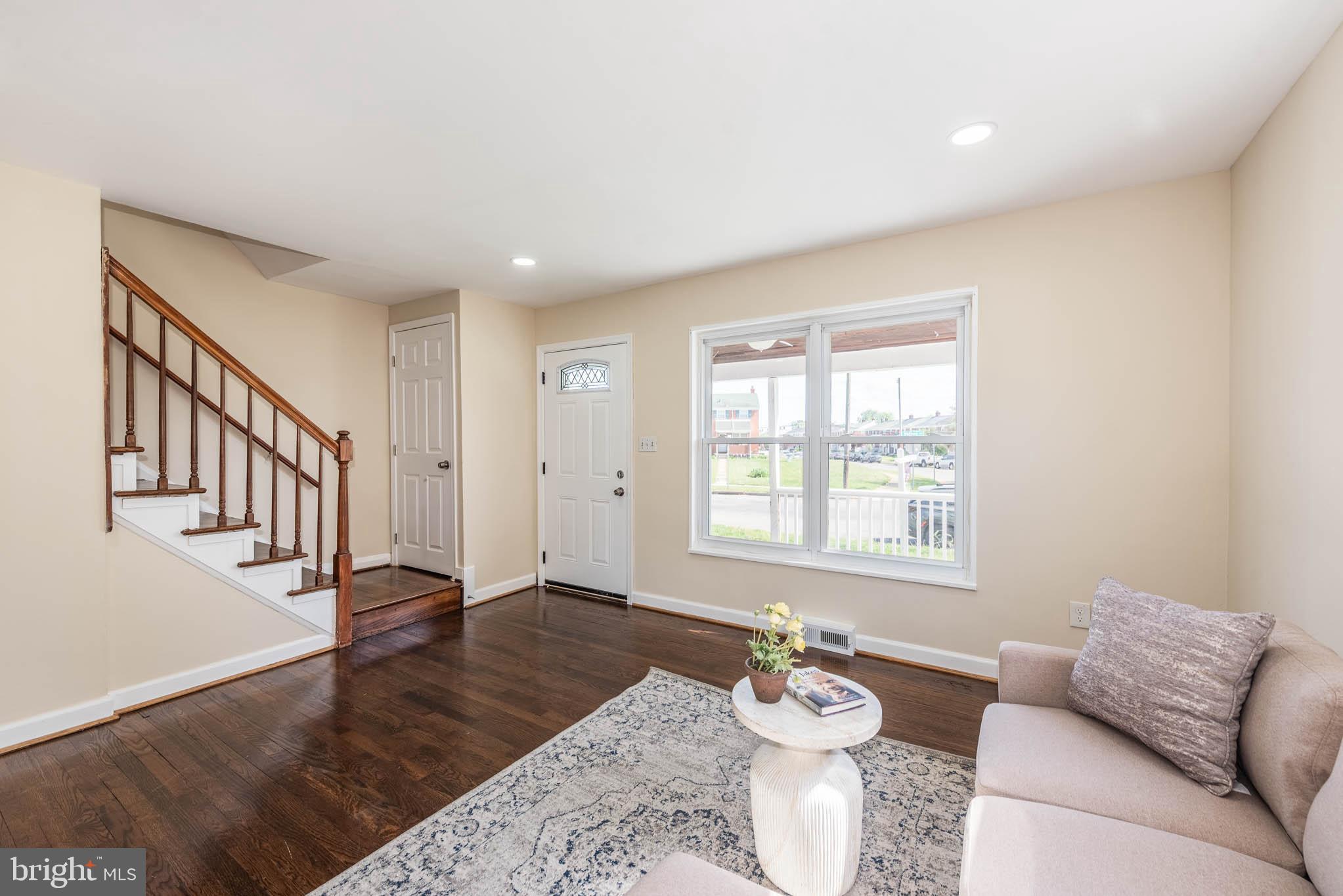 CHARLESMONT - Residential