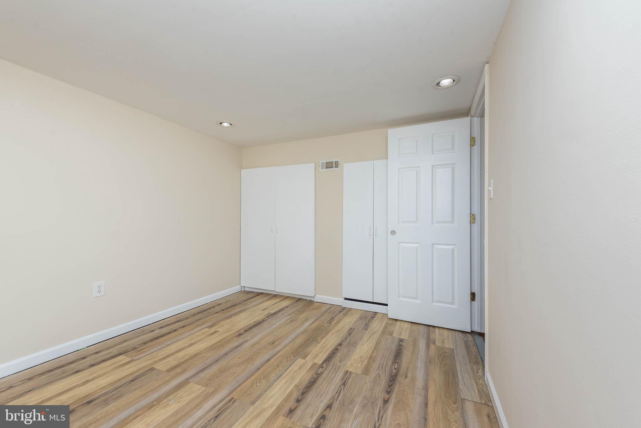 CHARLESMONT - Residential