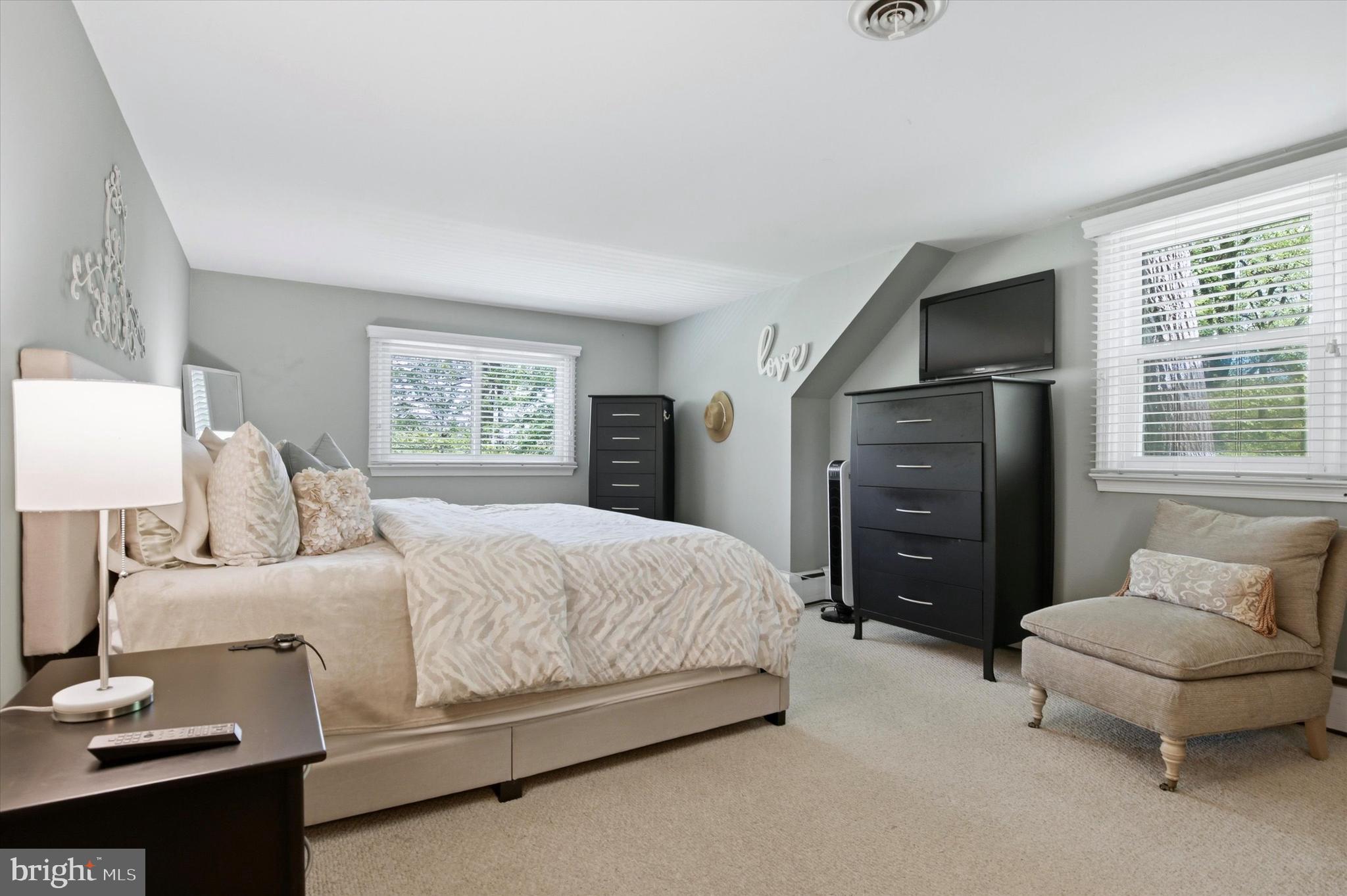 FRIENDSHIP HILLS - Residential