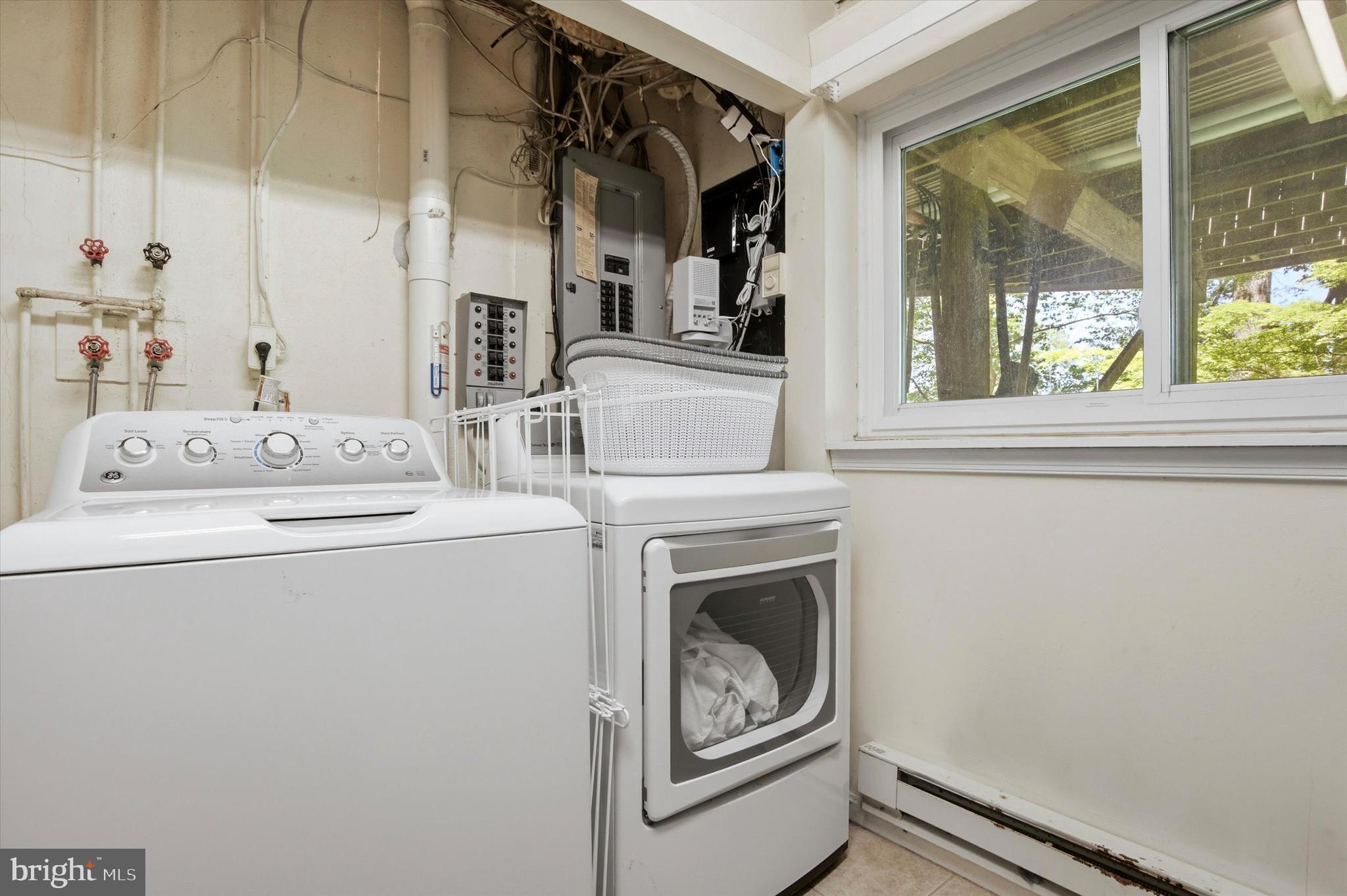 FRIENDSHIP HILLS - Residential