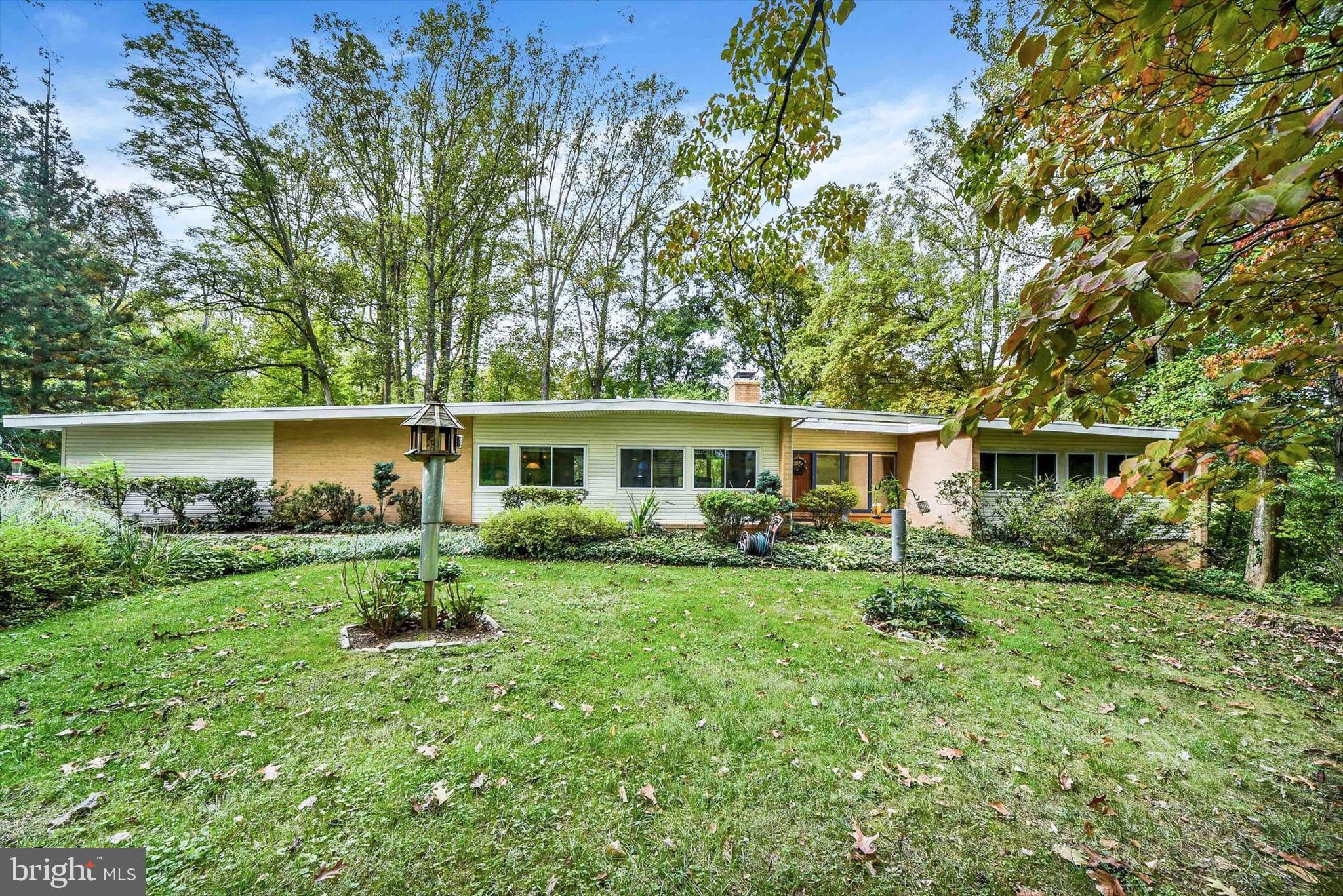CAVESWOOD - Residential
