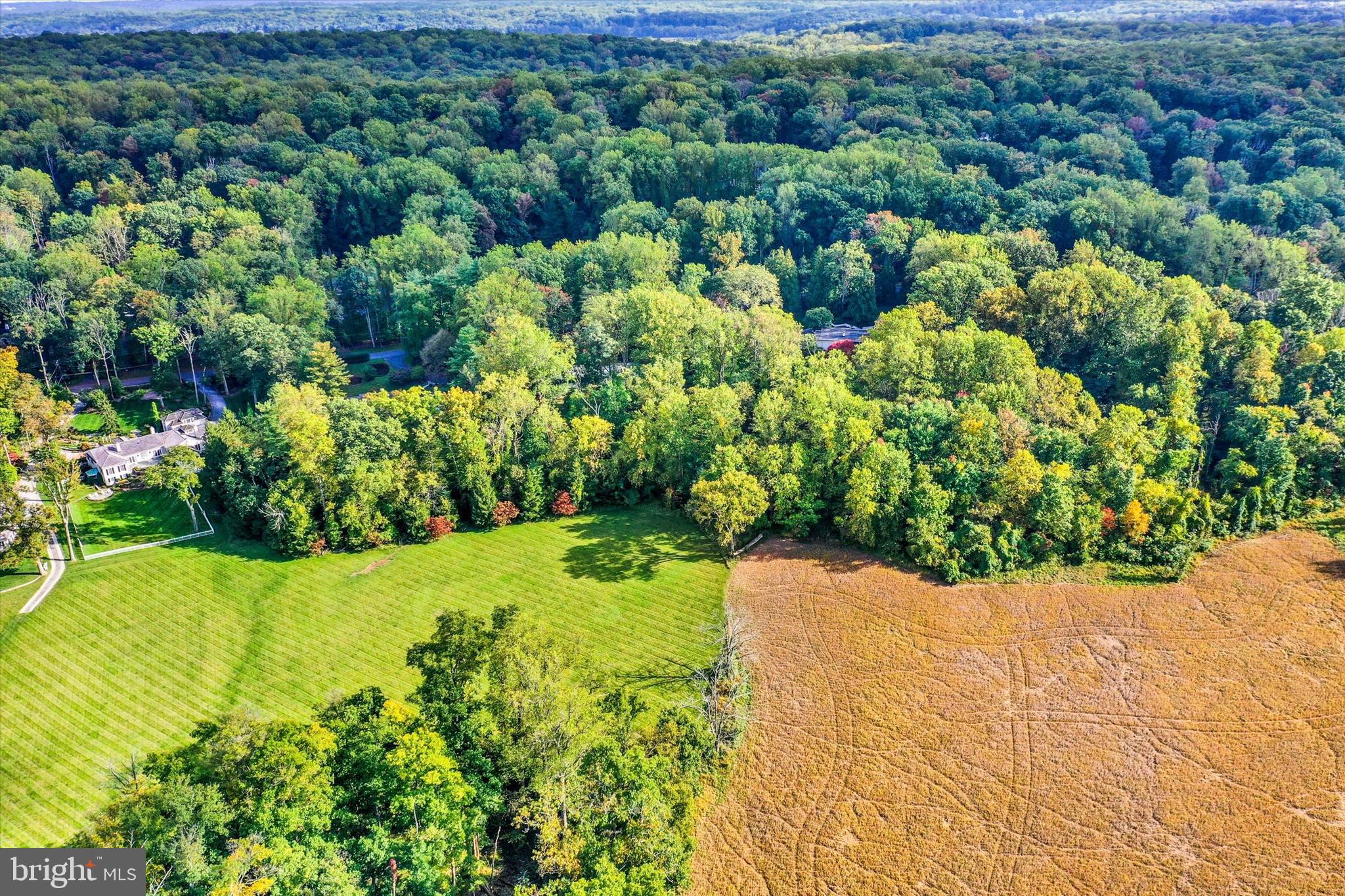 CAVESWOOD - Residential