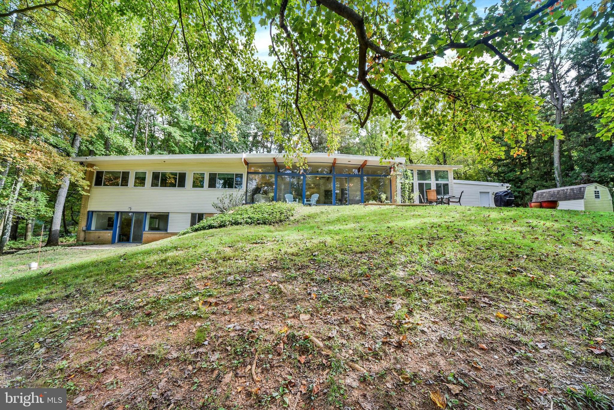 CAVESWOOD - Residential