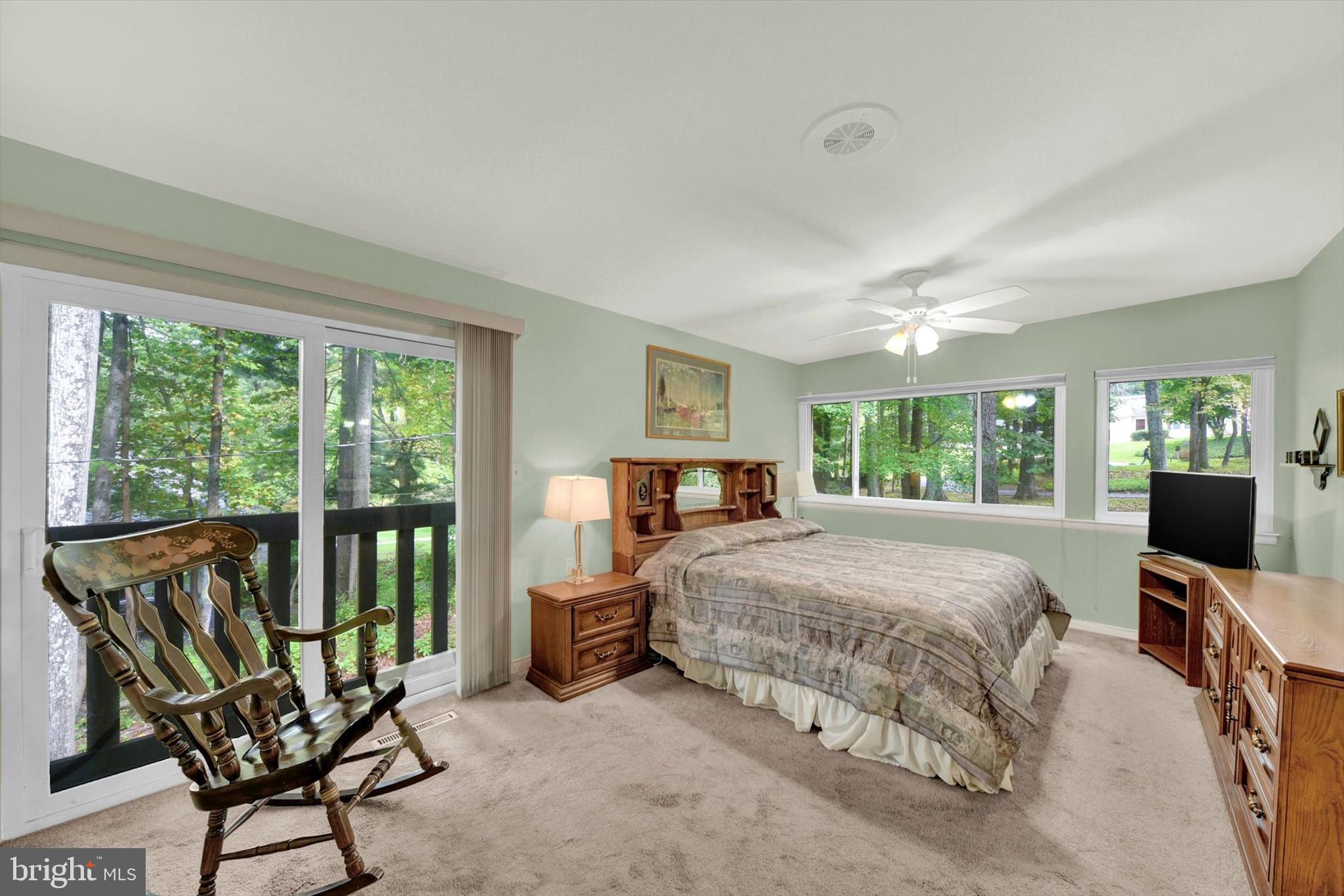 CAVESWOOD - Residential