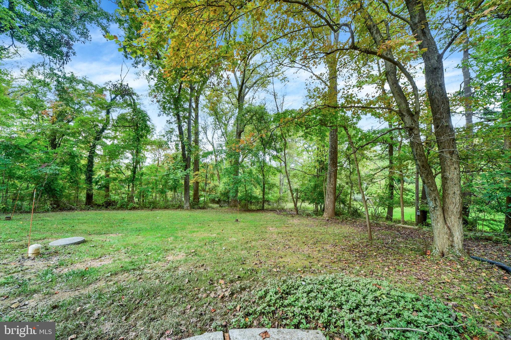 CAVESWOOD - Residential