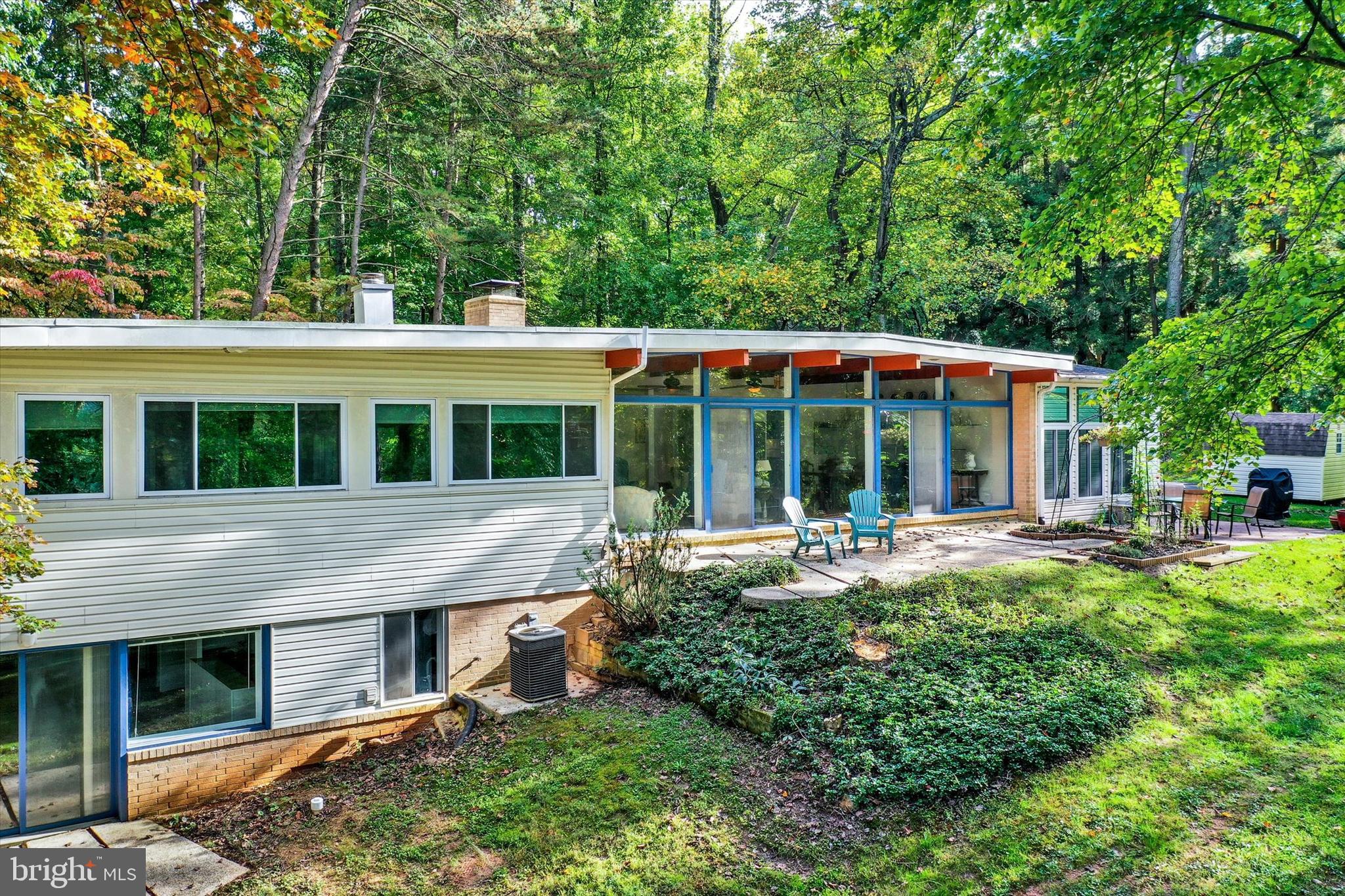 CAVESWOOD - Residential