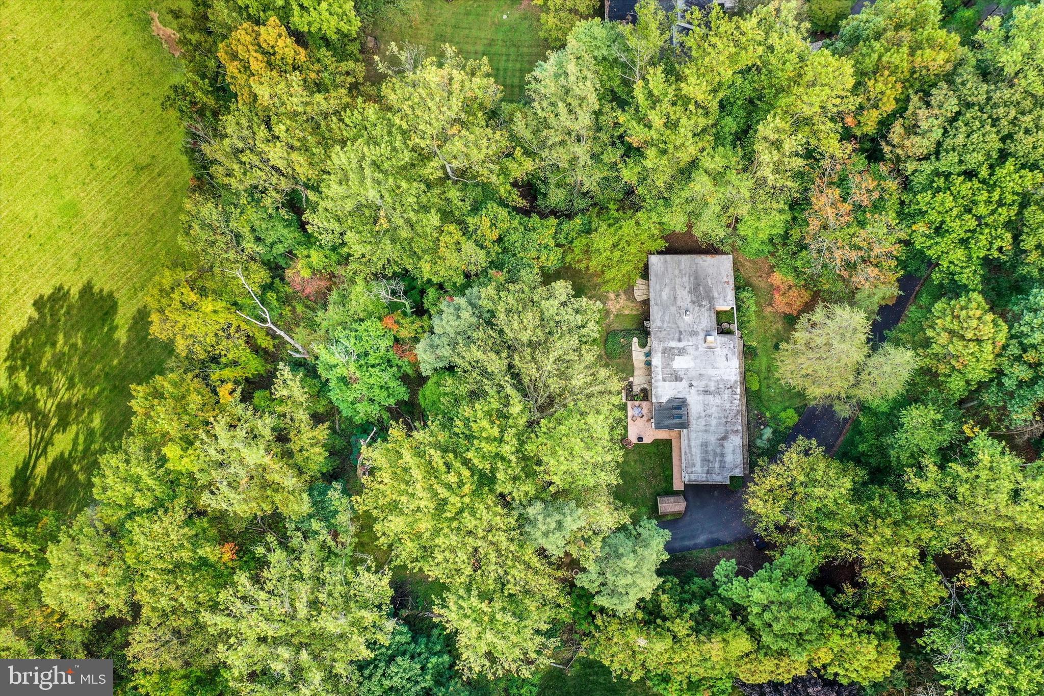 CAVESWOOD - Residential