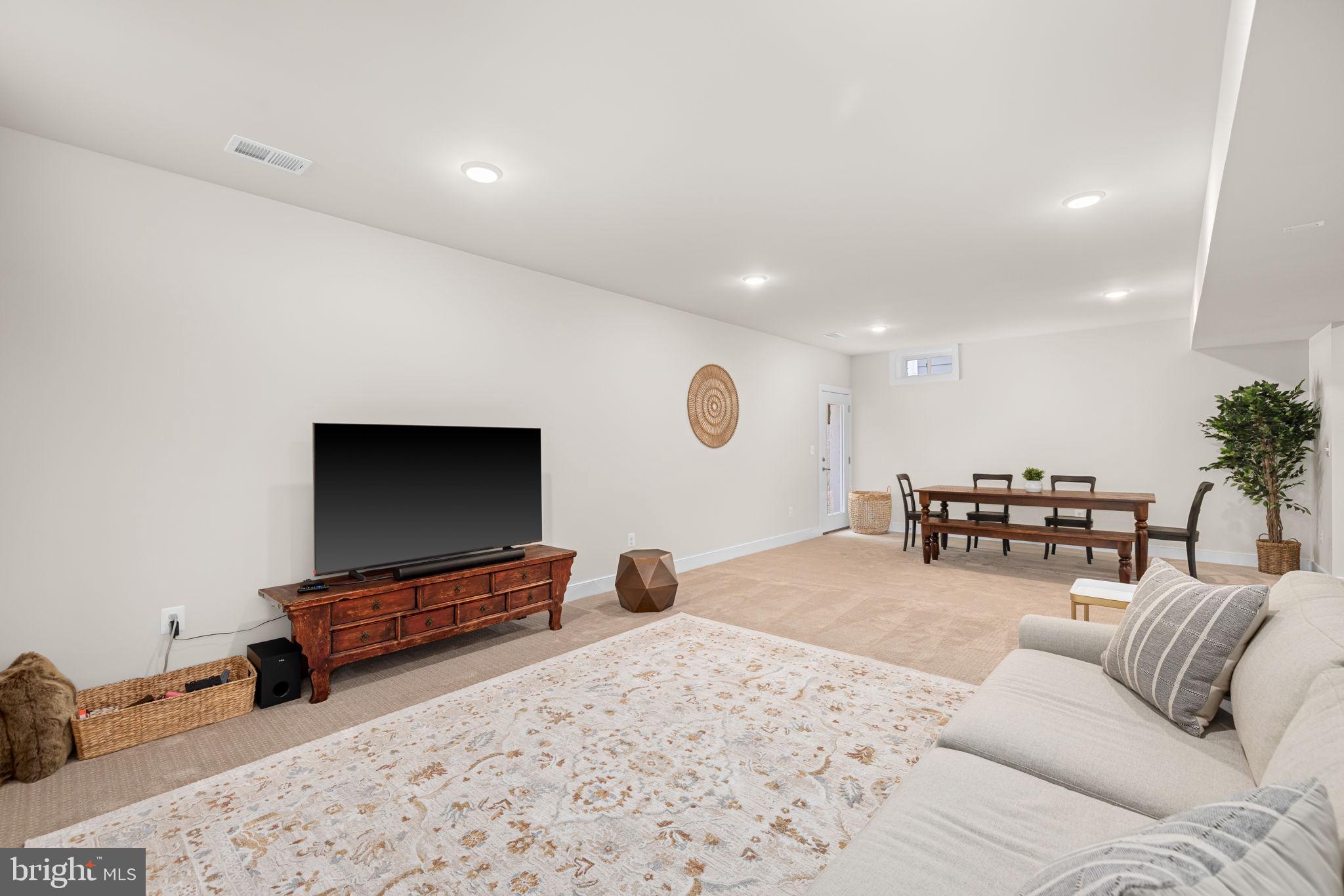 MASON PARK - Residential