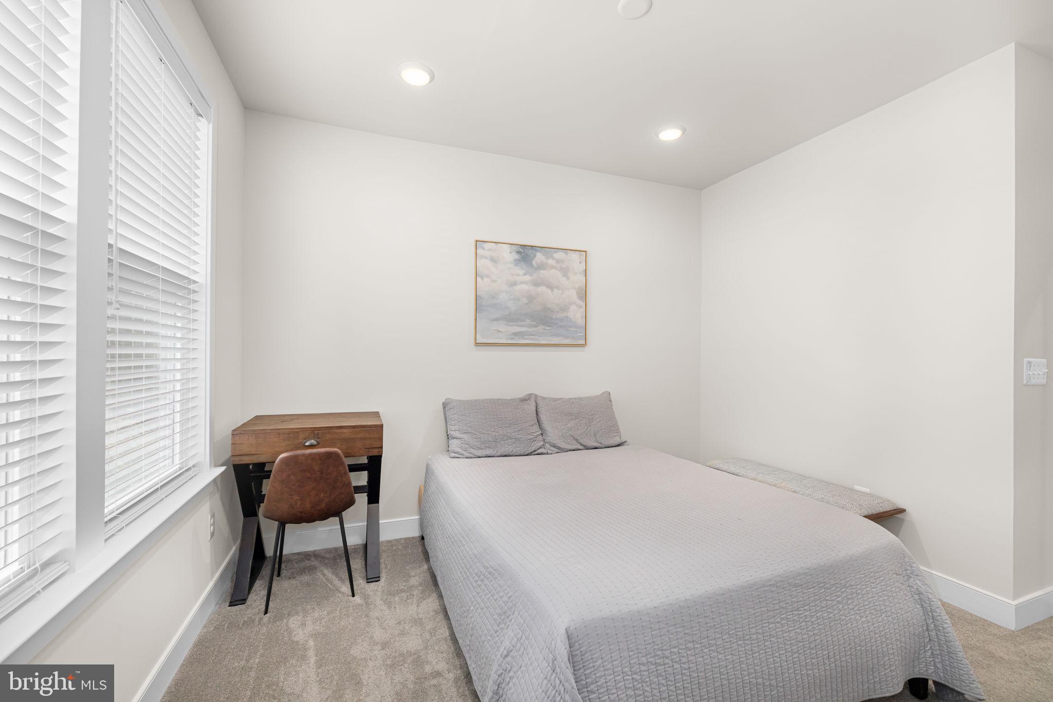 MASON PARK - Residential