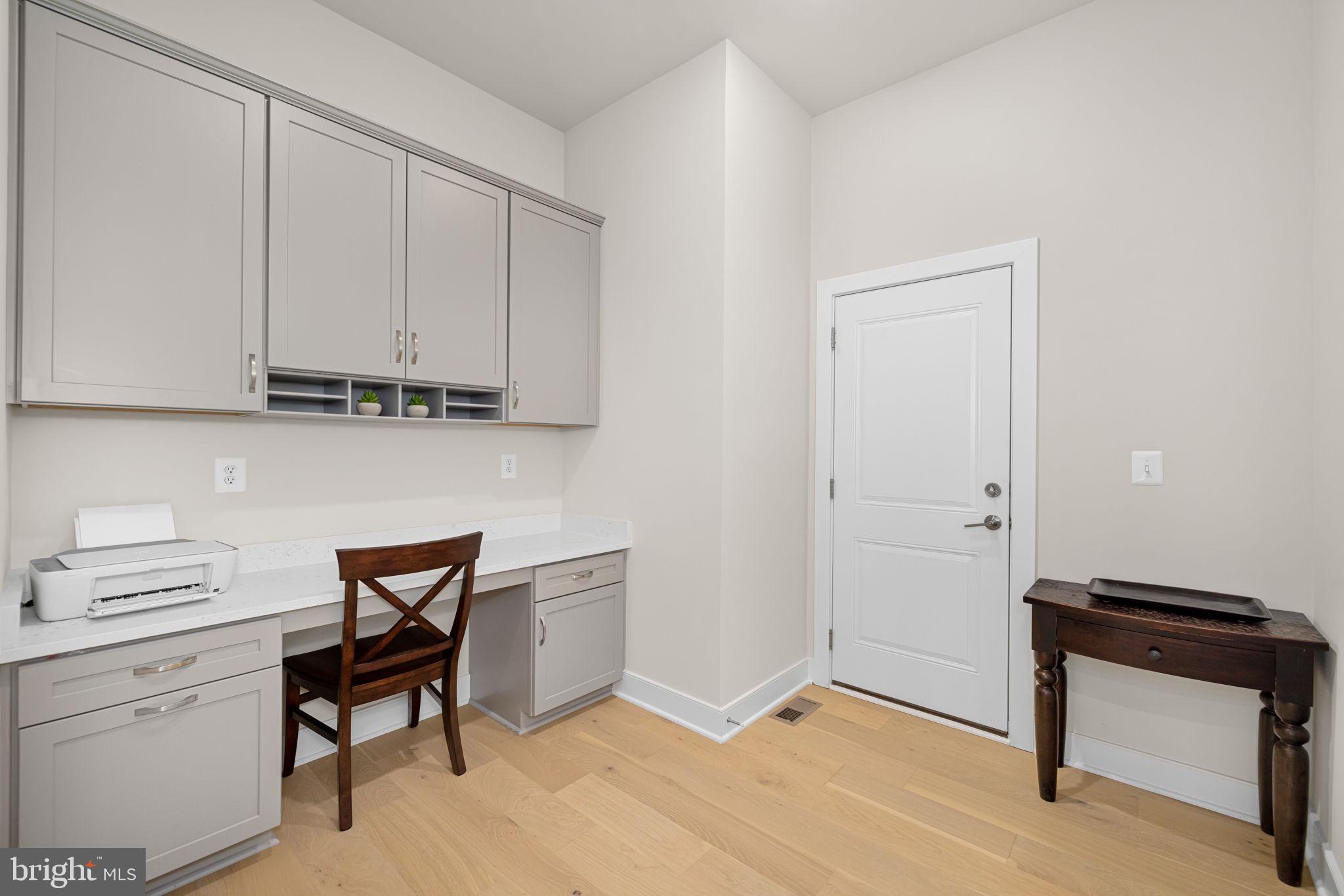 MASON PARK - Residential