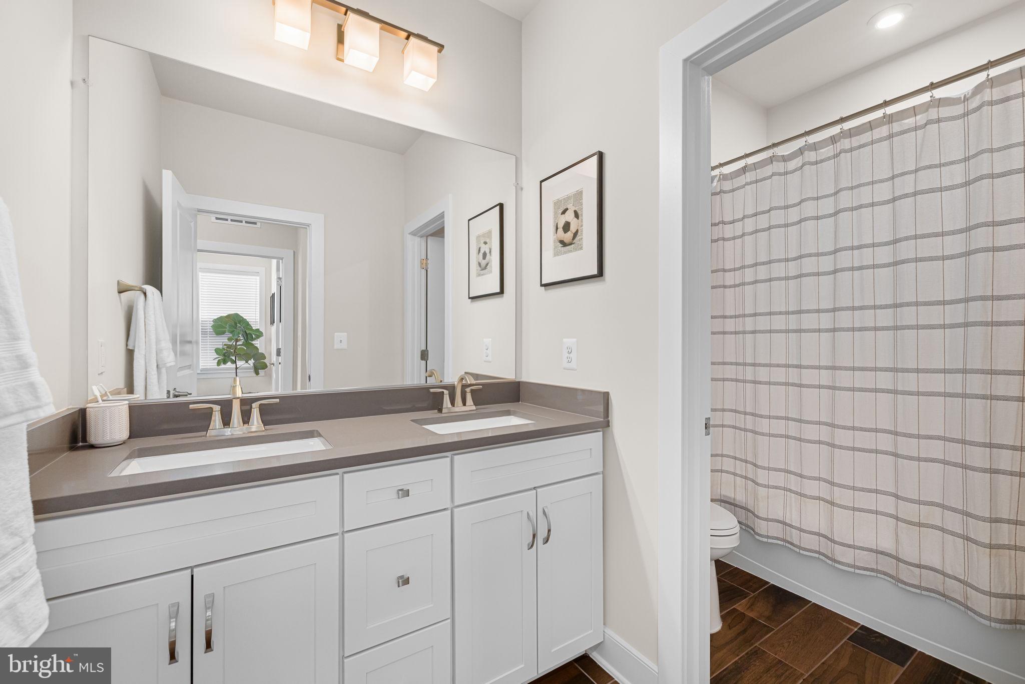 MASON PARK - Residential