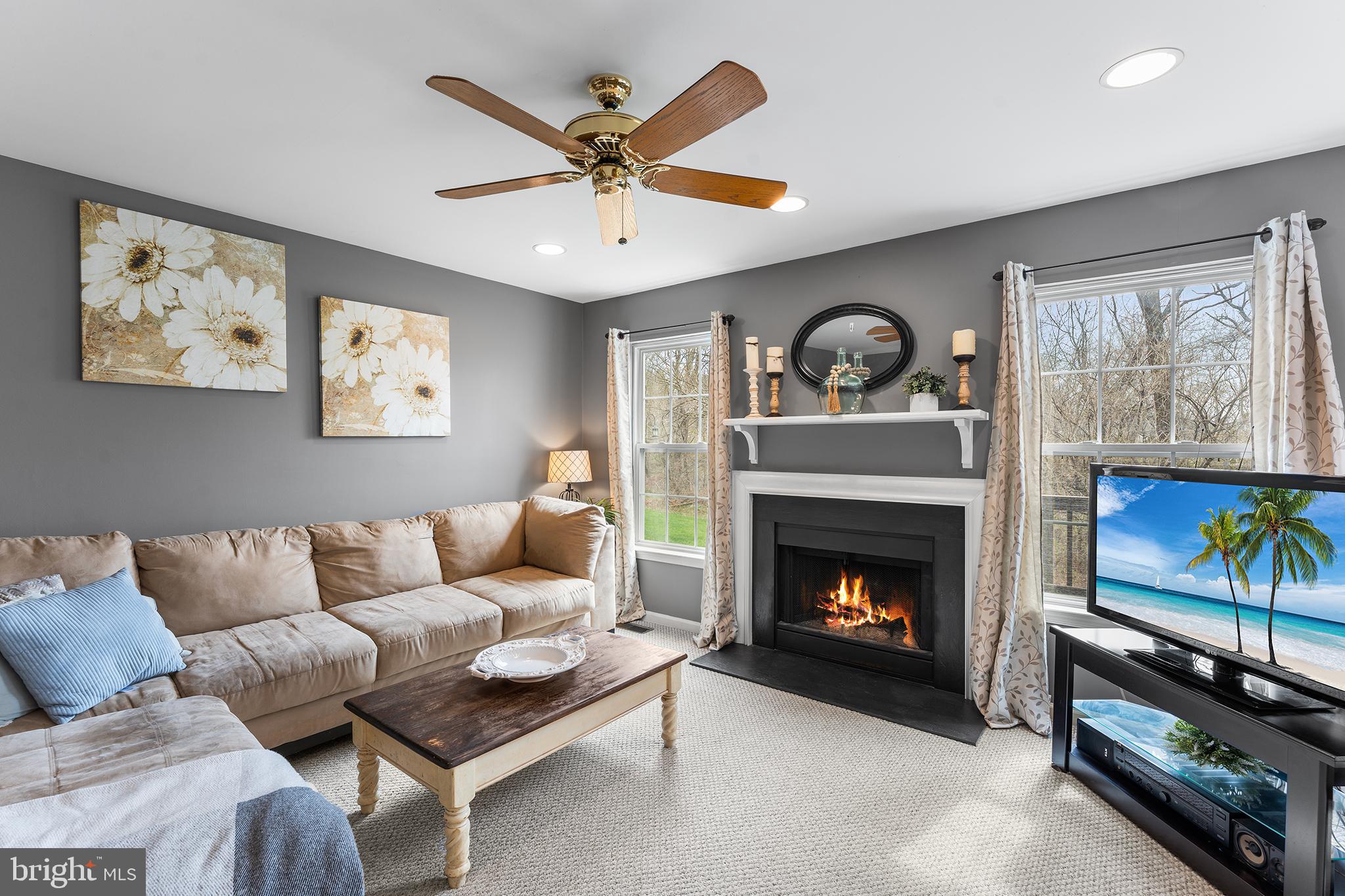 INDIAN CREEK - Residential