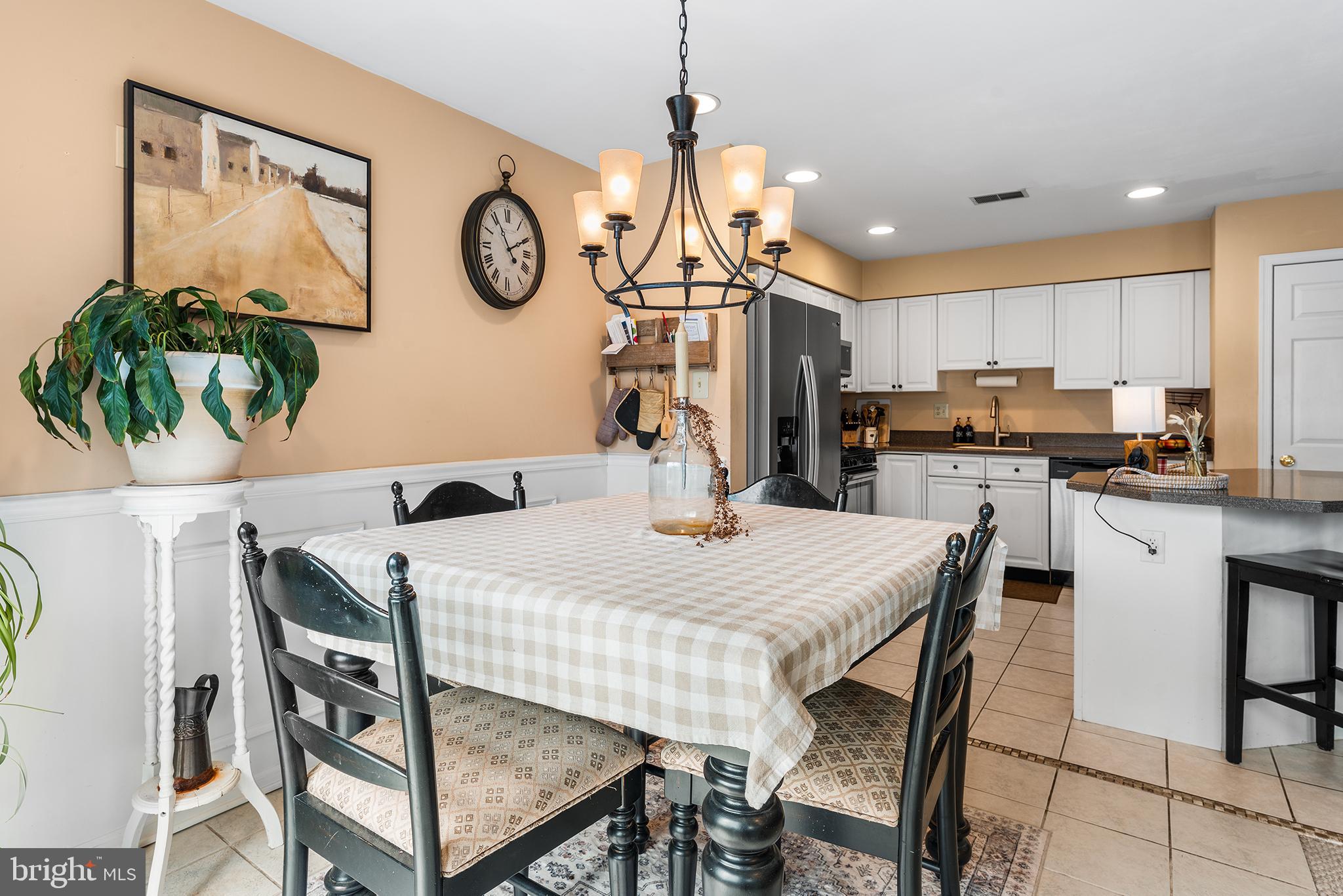 INDIAN CREEK - Residential