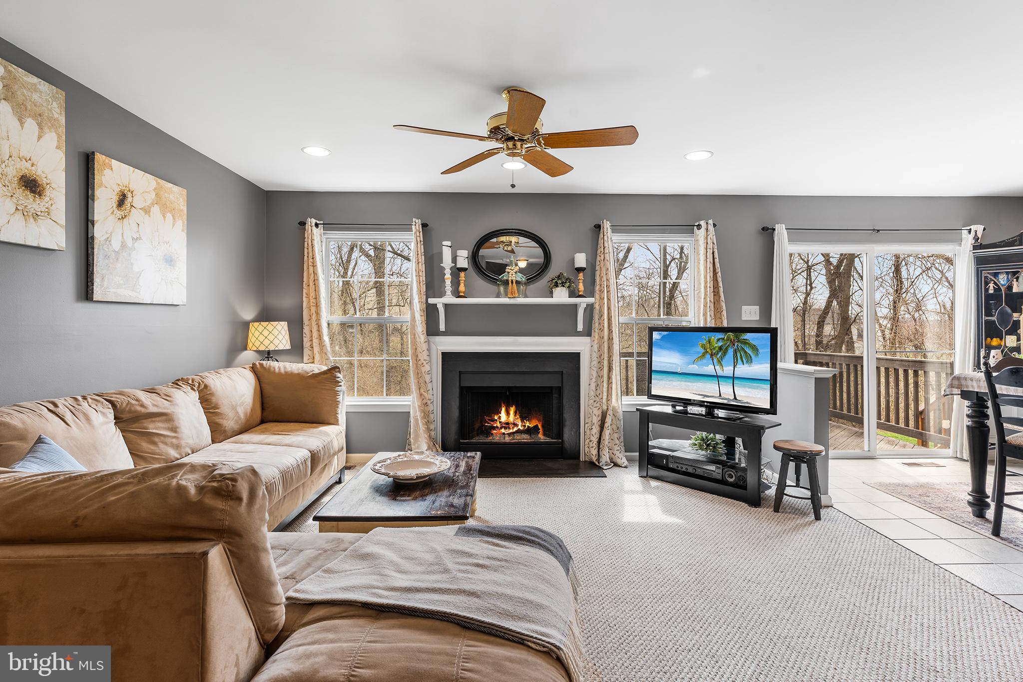 INDIAN CREEK - Residential