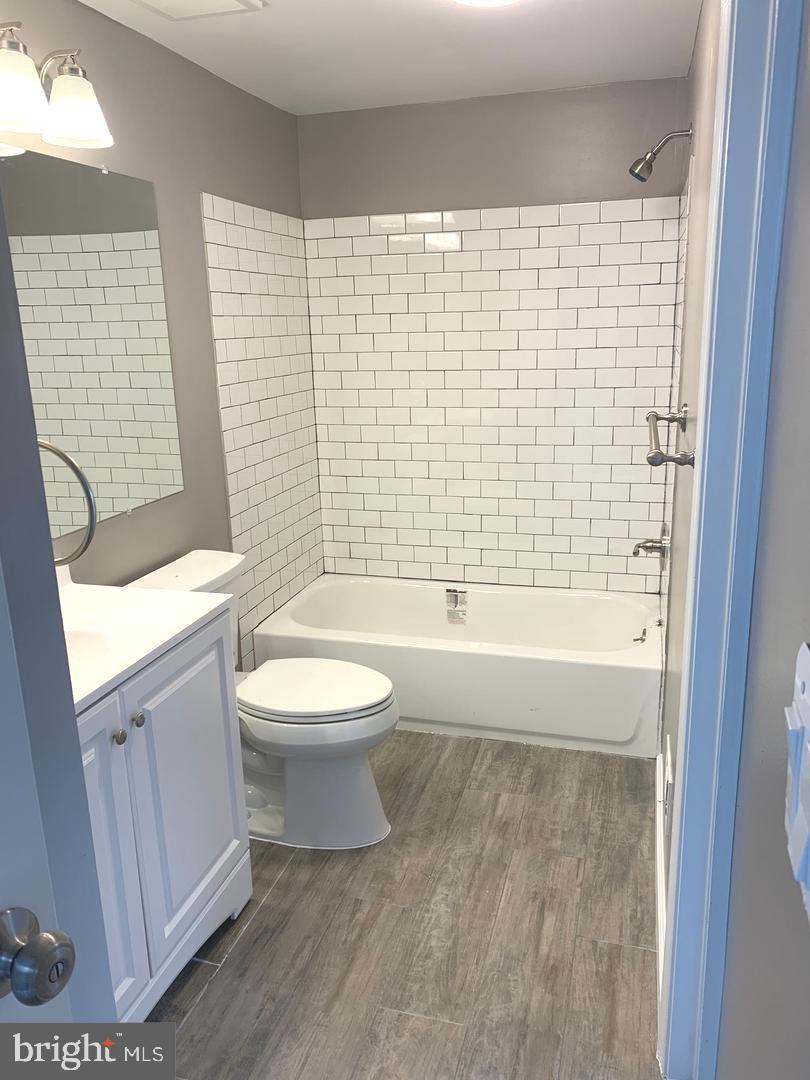 ROGERS FORGE - Residential Lease