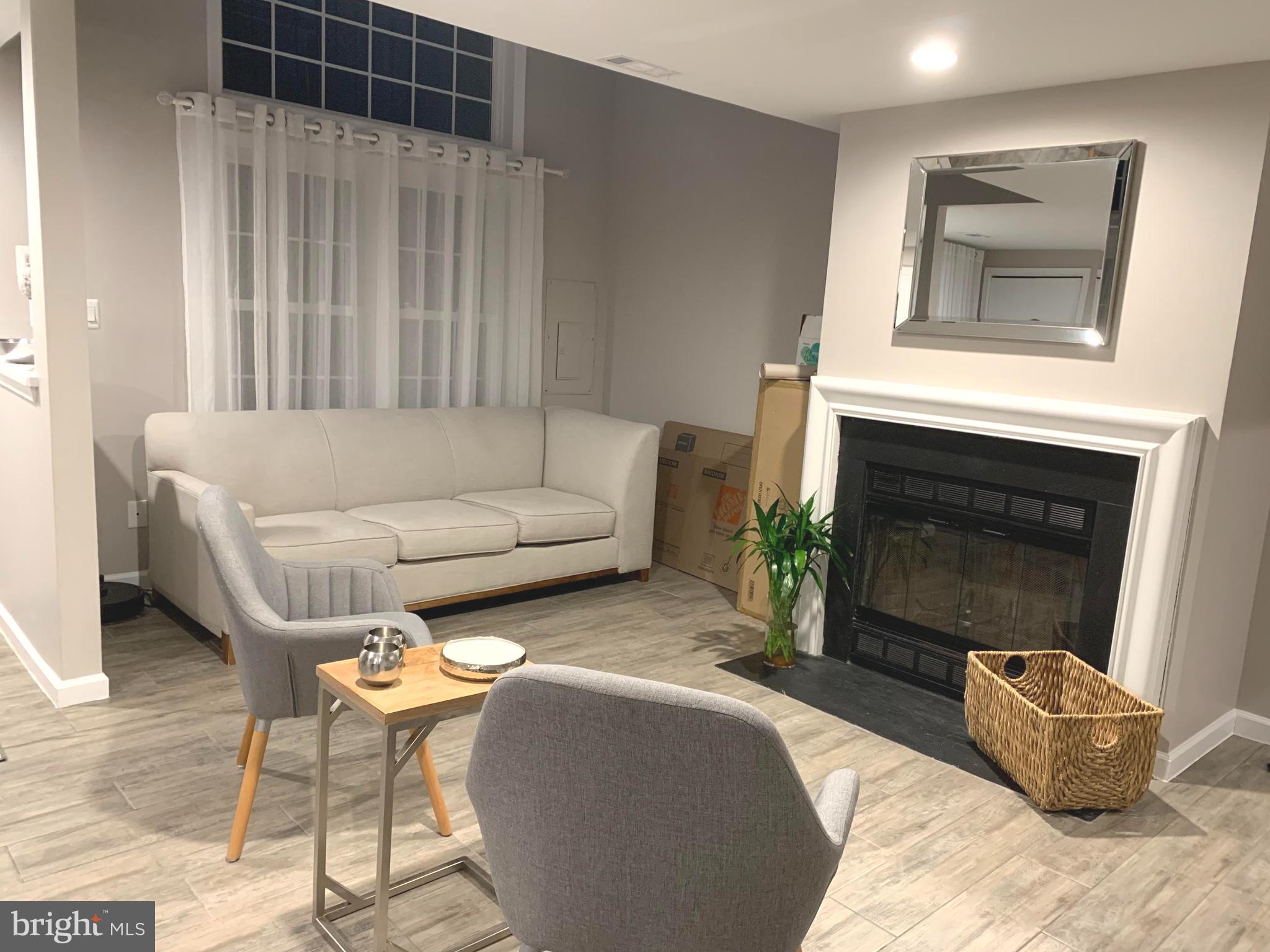 ROGERS FORGE - Residential Lease