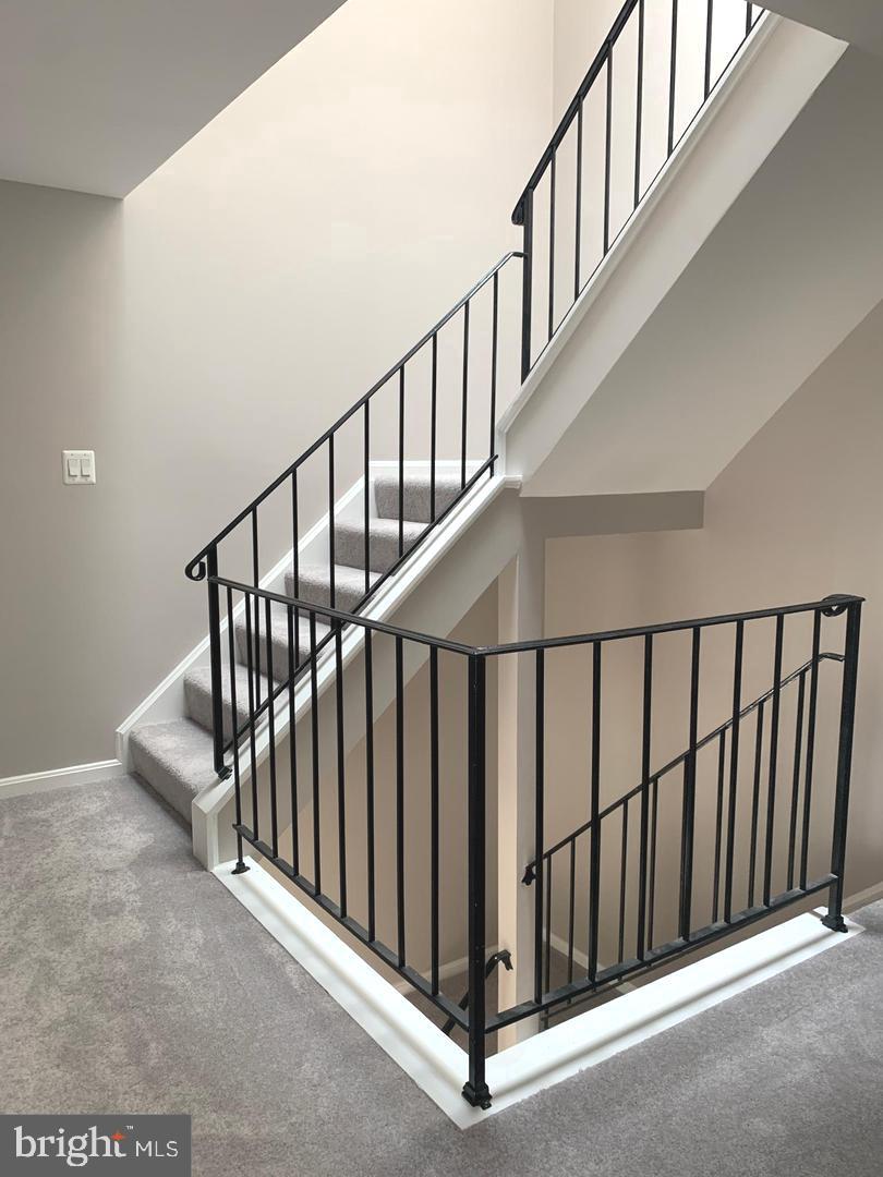 ROGERS FORGE - Residential Lease