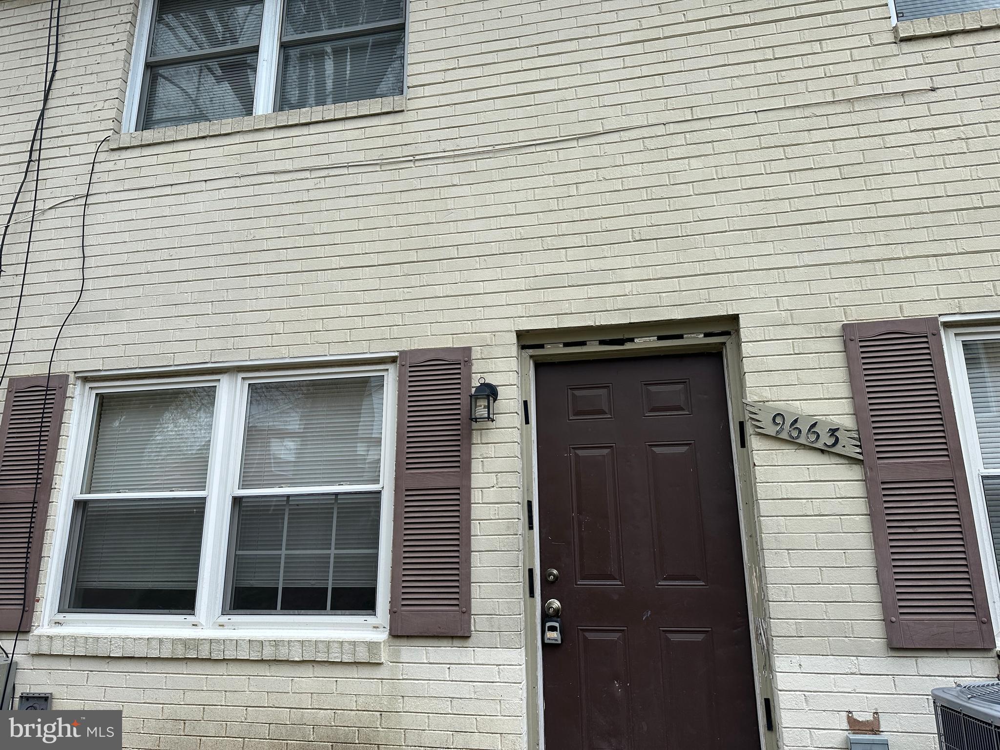 TERRACE TOWNE HOMES OF GUNSTON - Residential Lease